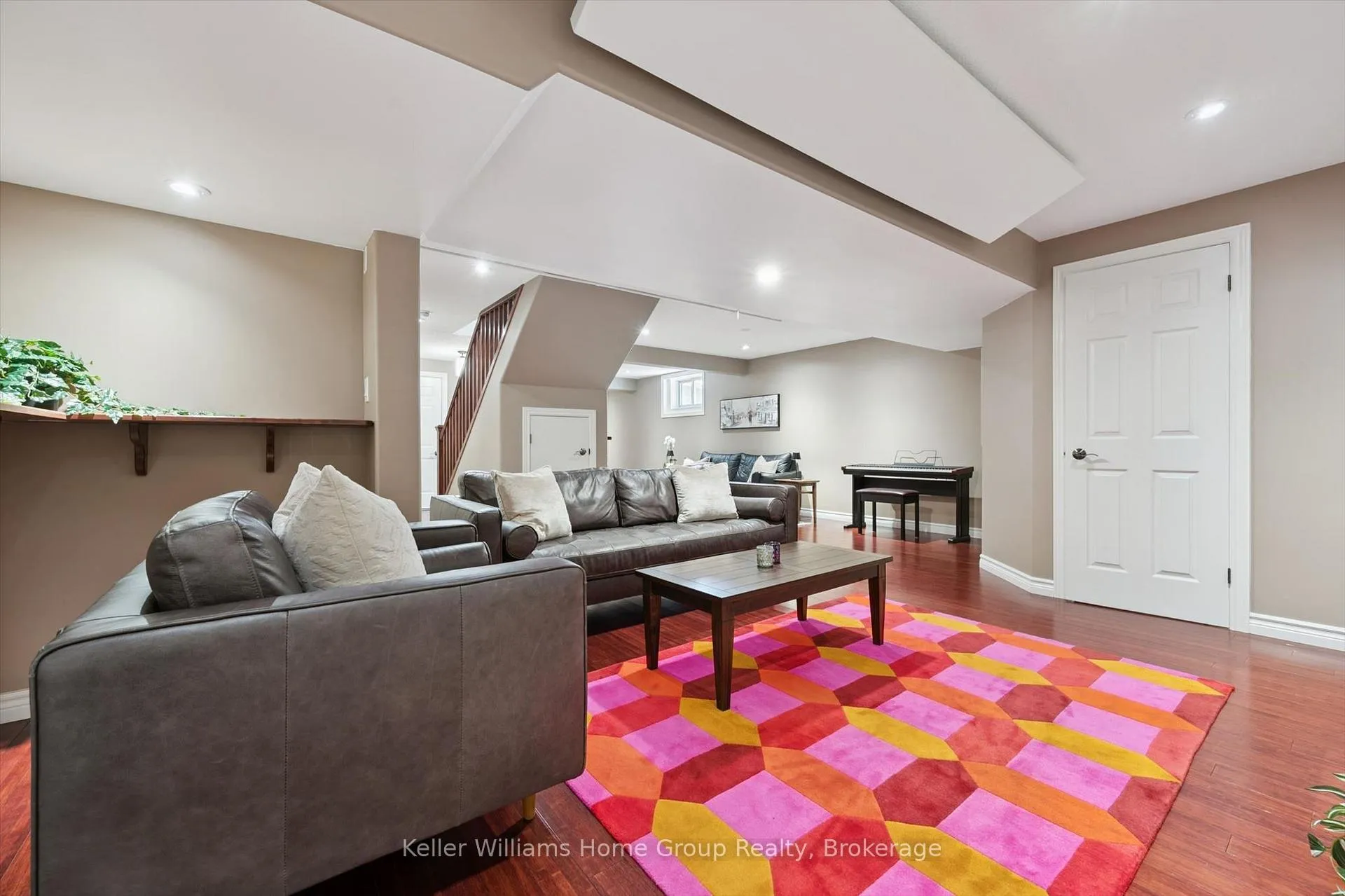 Photo 35 of 41 Ptarmigan Drive, Guelph, Kortright Hills — HOMEH