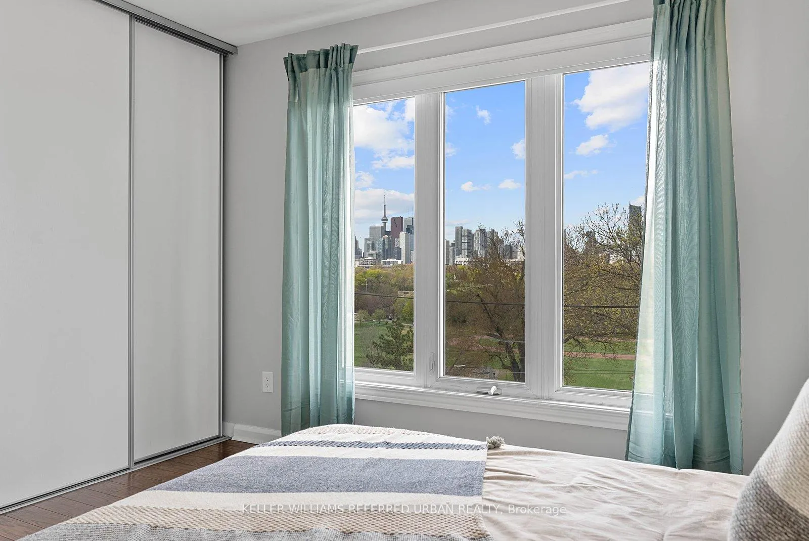 Photo 24 of Unit 4, 2 Withrow Avenue, Toronto, North Riverdale — HOMEH