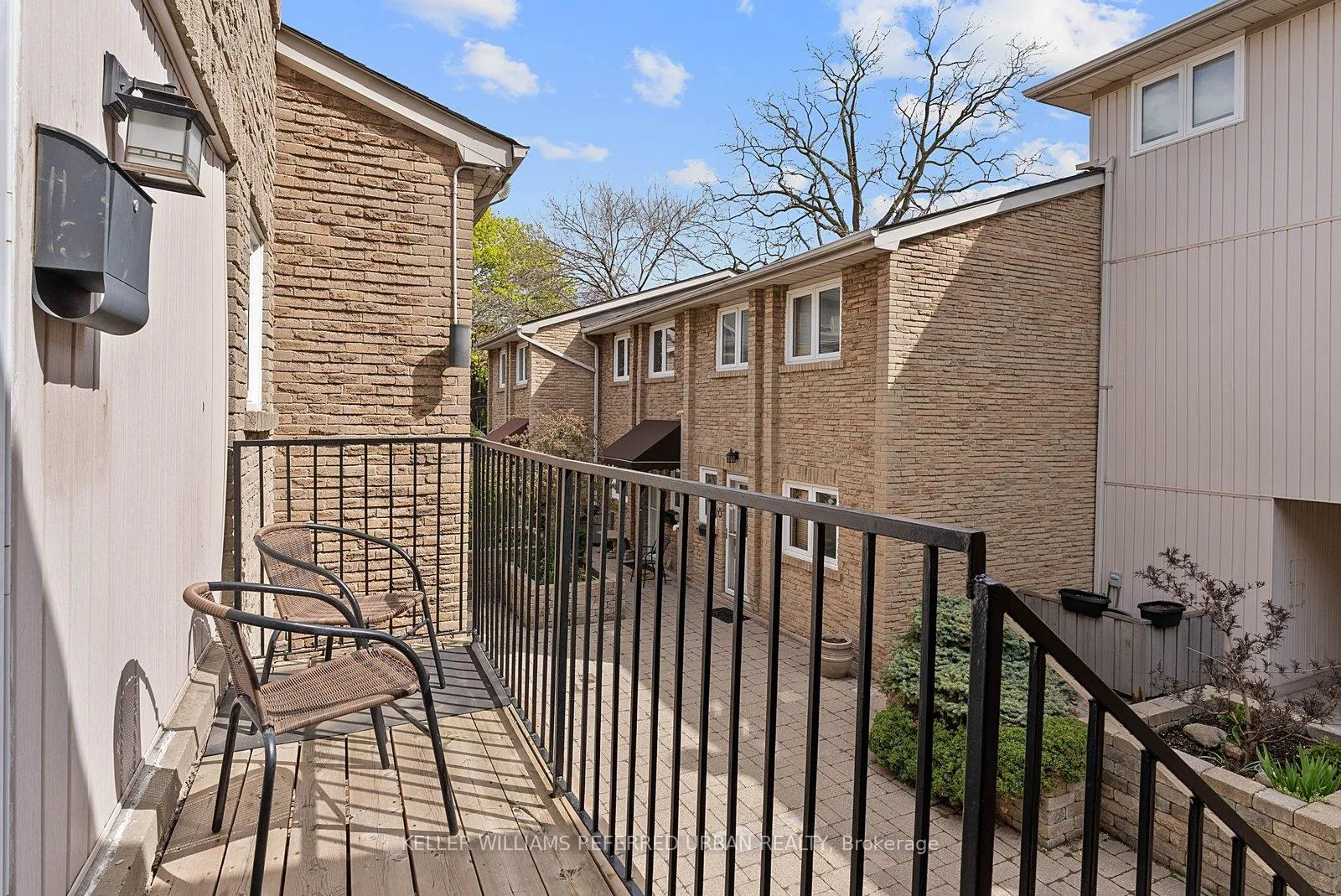 Photo 30 of Unit 4, 2 Withrow Avenue, Toronto, North Riverdale — HOMEH