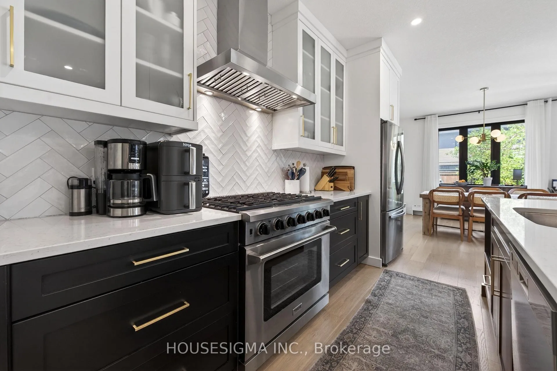 Photo 11 of 3051 Doyle Drive, London, South U — HOMEH