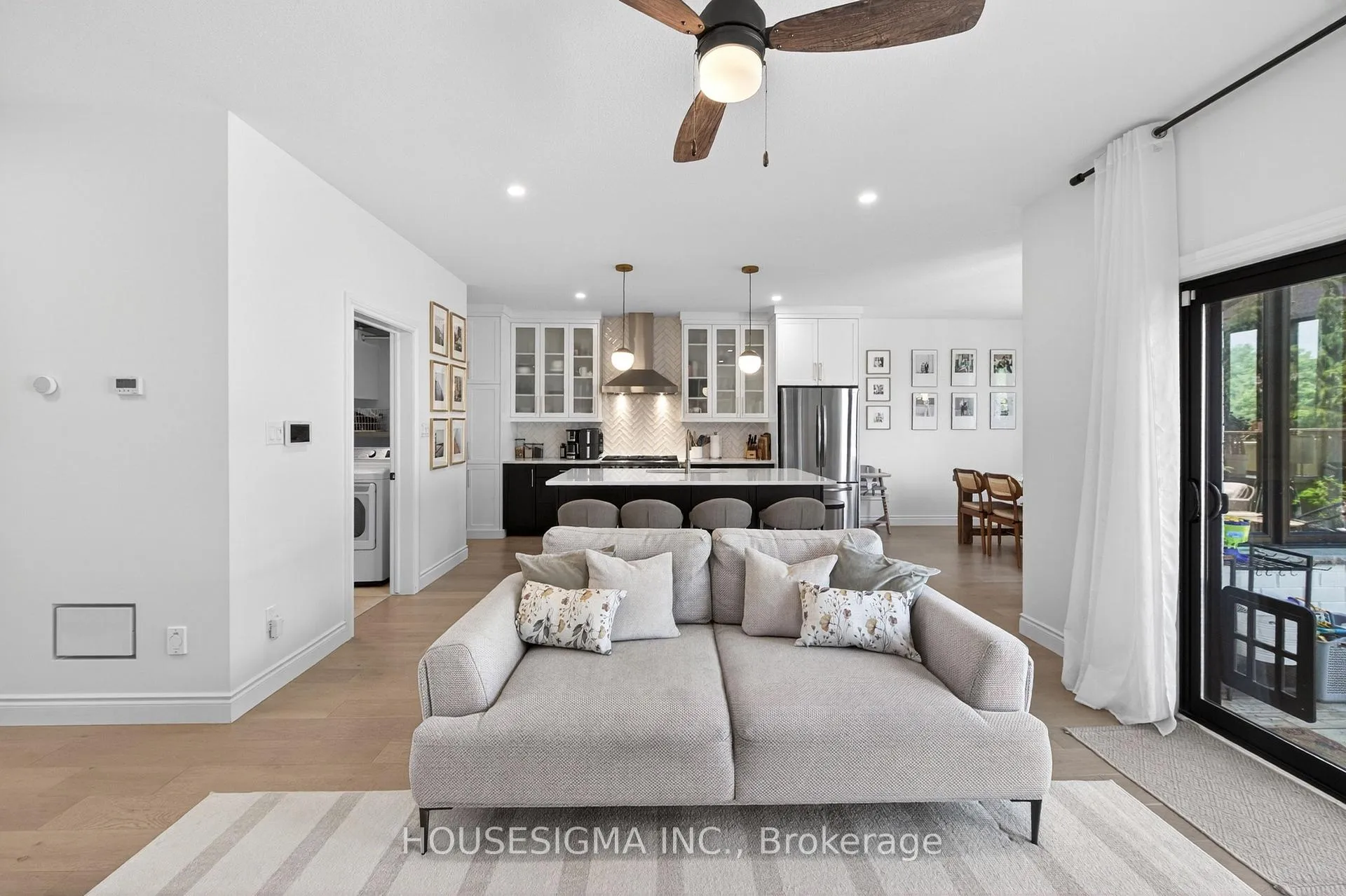 Photo 17 of 3051 Doyle Drive, London, South U — HOMEH