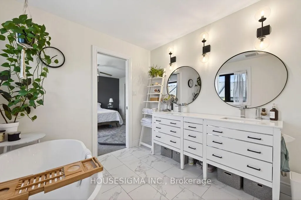 Photo 29 of 3051 Doyle Drive, London, South U — HOMEH