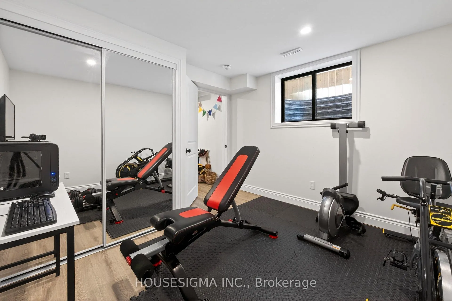 Photo 37 of 3051 Doyle Drive, London, South U — HOMEH