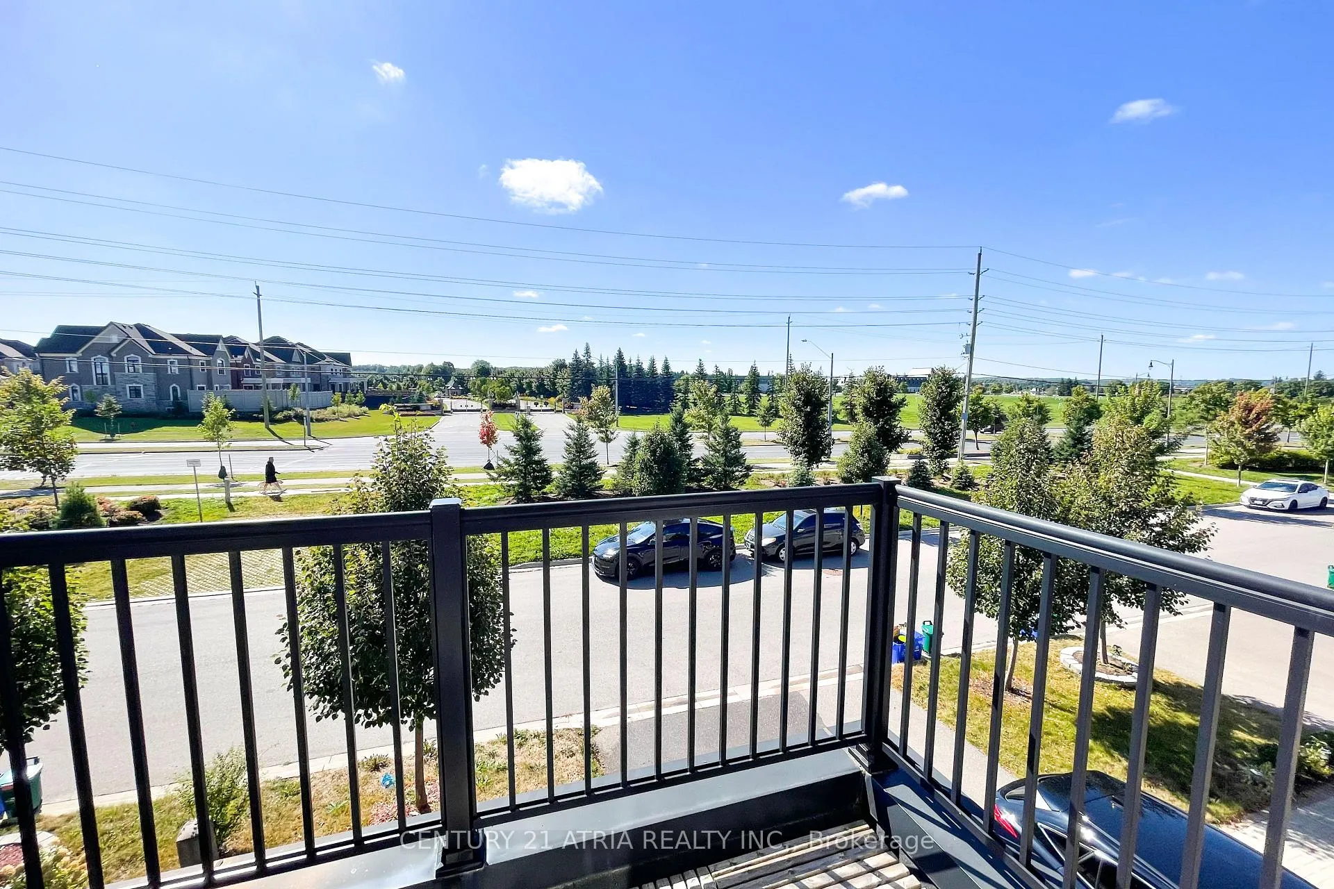 Photo 22 of 405 Elyse Court, Aurora, Bayview Northeast — HOMEH