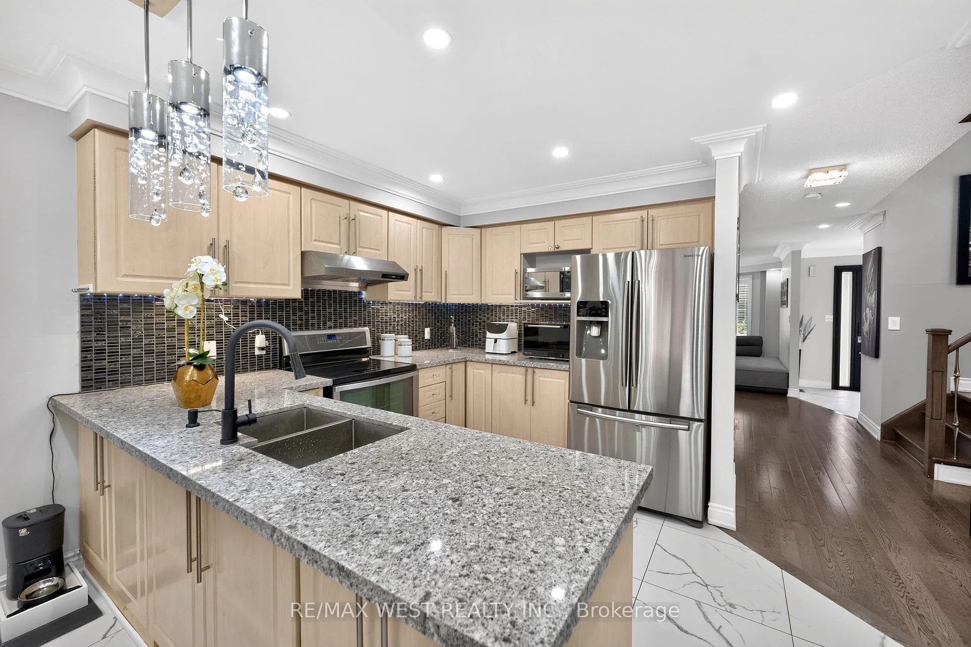 Photo 18 of 46 Villa Antica Drive, Vaughan, Sonoma Heights — HOMEH