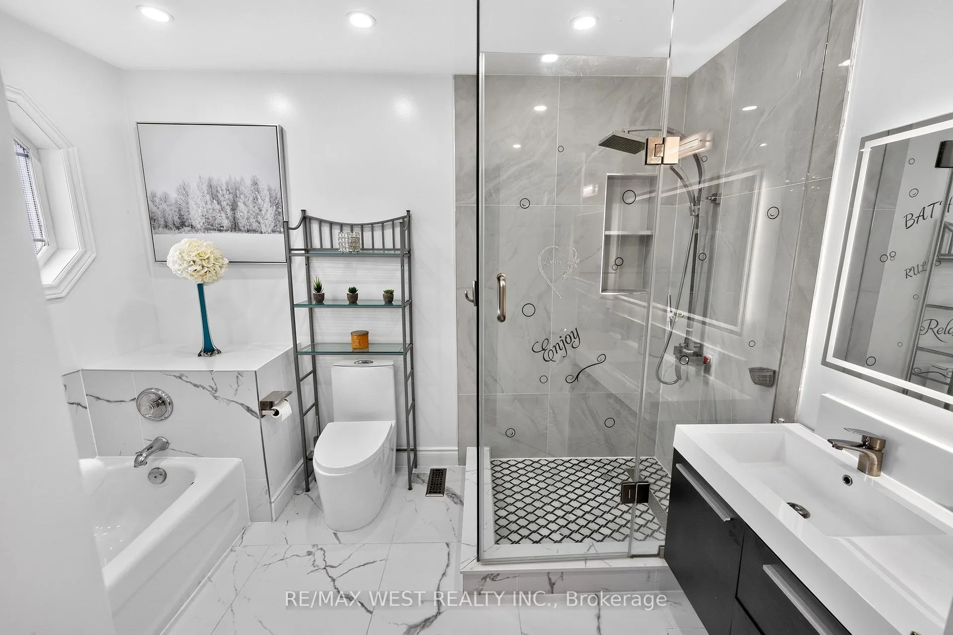 Photo 27 of 46 Villa Antica Drive, Vaughan, Sonoma Heights — HOMEH