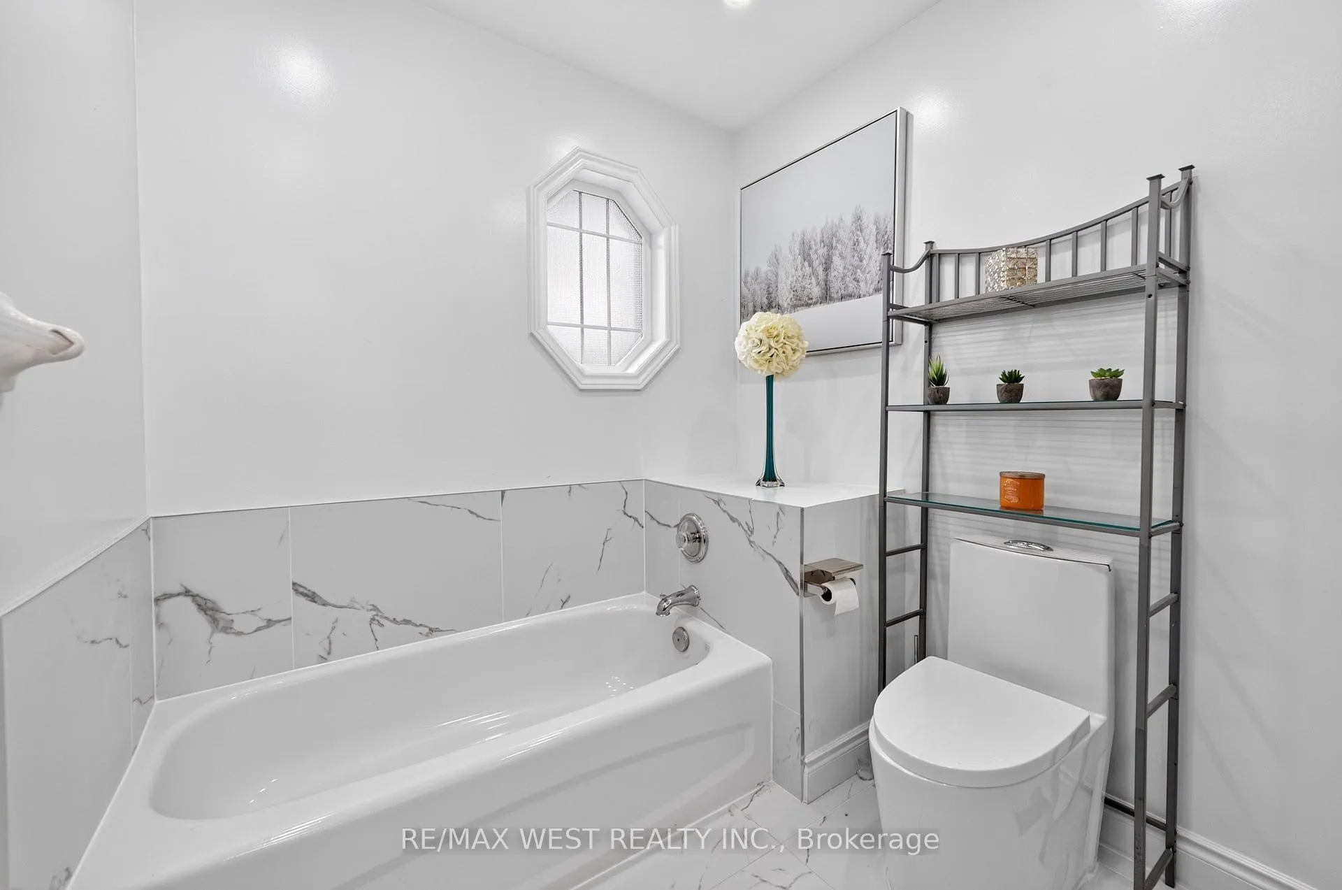 Photo 28 of 46 Villa Antica Drive, Vaughan, Sonoma Heights — HOMEH