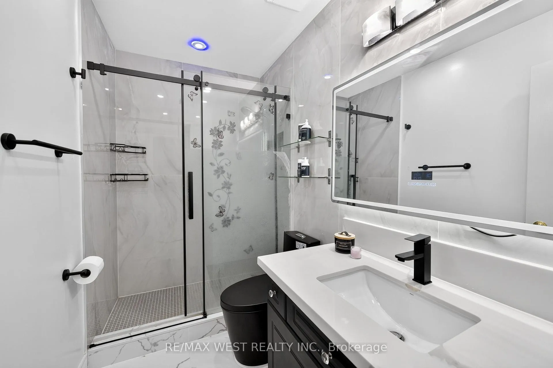 Photo 34 of 46 Villa Antica Drive, Vaughan, Sonoma Heights — HOMEH