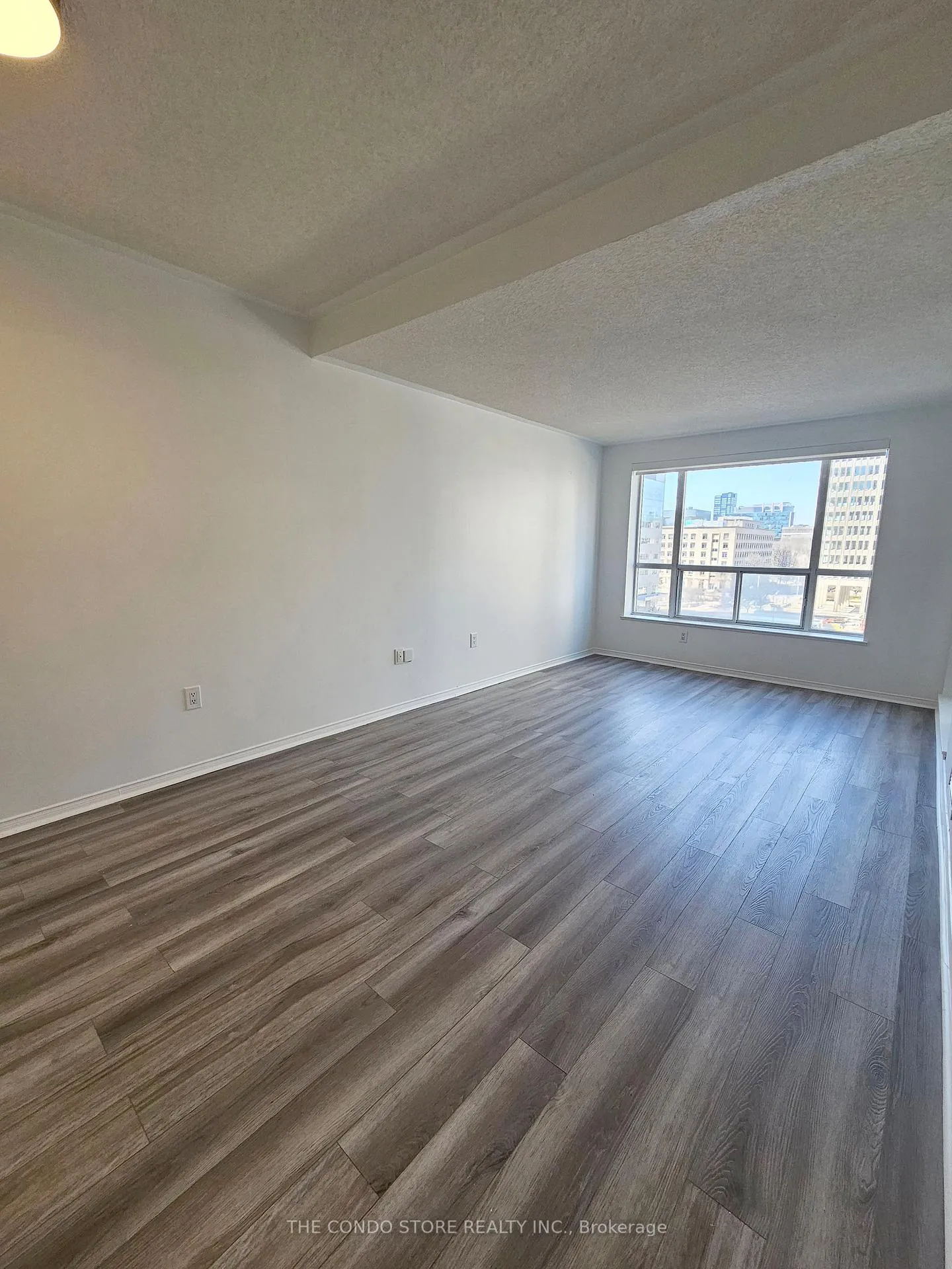 Photo 7 of Unit 711, 887 Bay Street, Toronto, Bay Street Corridor — HOMEH