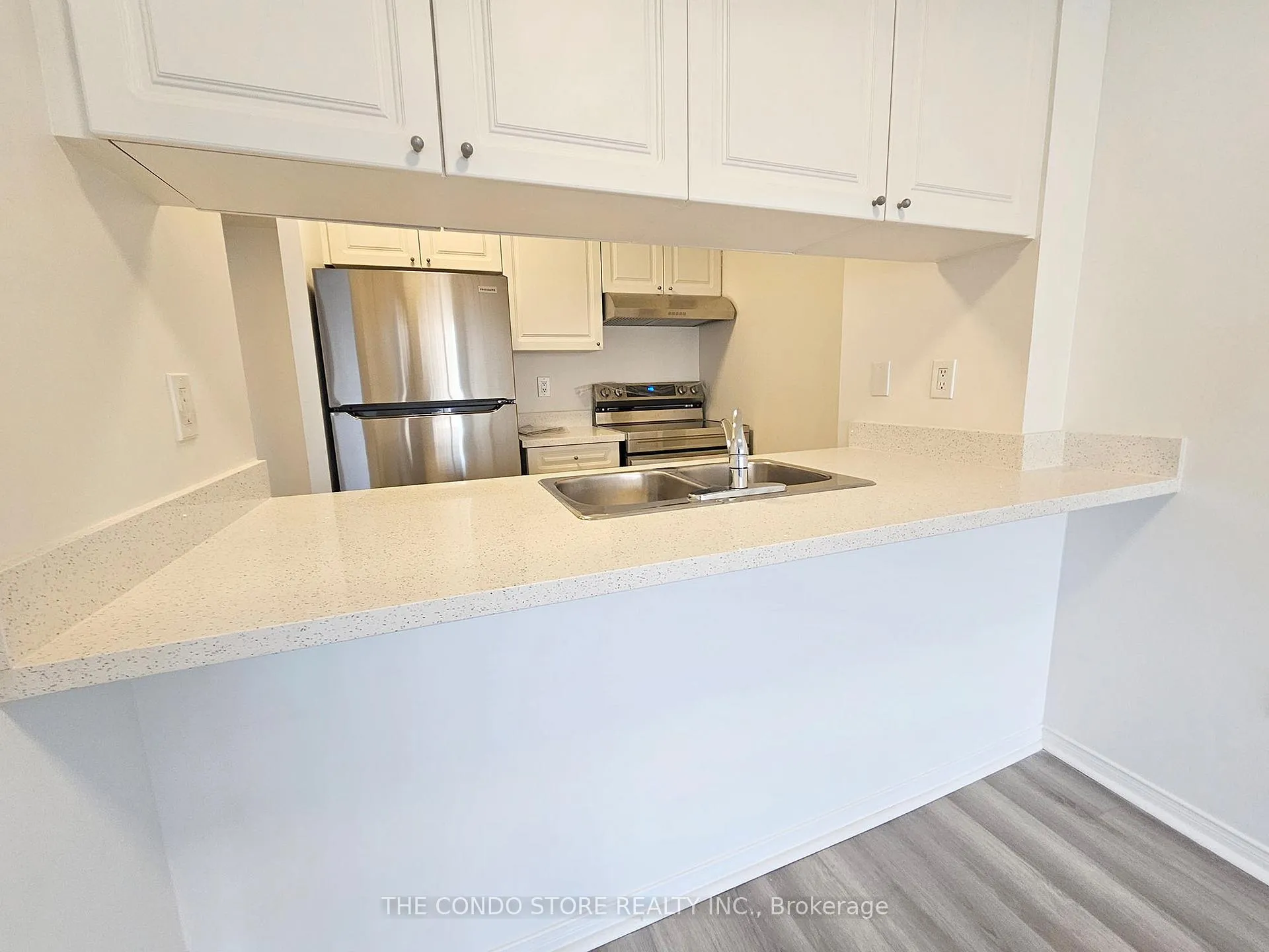 Photo 10 of Unit 711, 887 Bay Street, Toronto, Bay Street Corridor — HOMEH