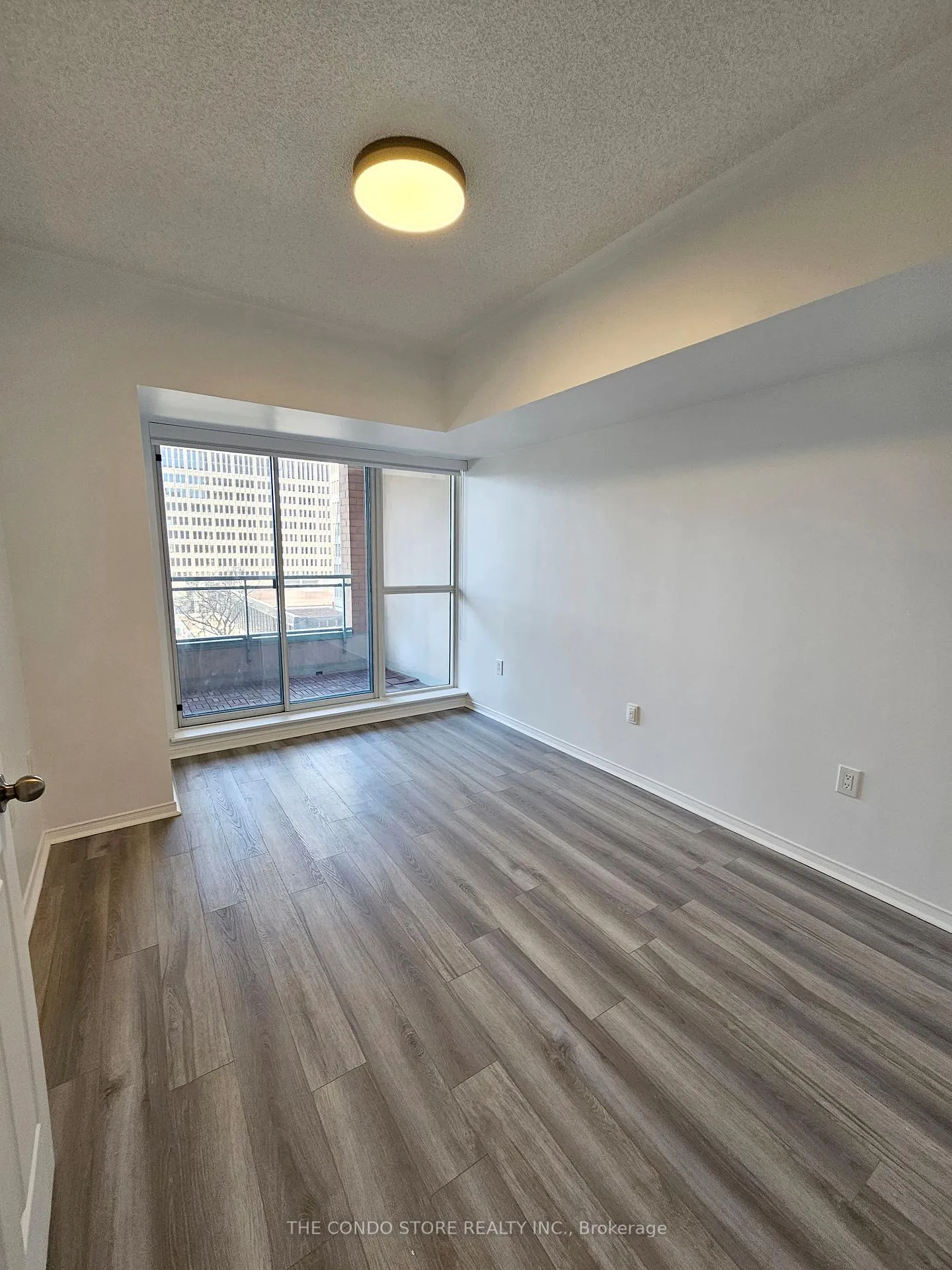 Photo 11 of Unit 711, 887 Bay Street, Toronto, Bay Street Corridor — HOMEH