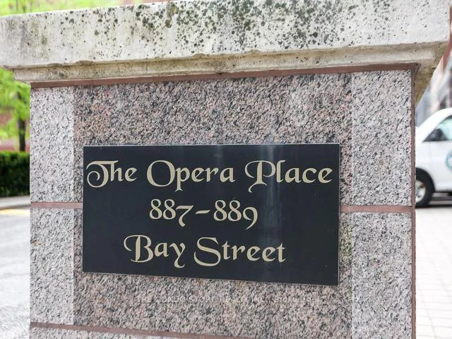Photo 19 of Unit 711, 887 Bay Street, Toronto, Bay Street Corridor — HOMEH