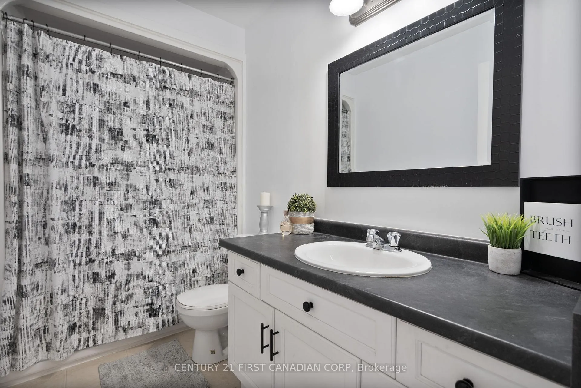 Photo 15 of Unit 34, 1320 Savannah Drive, London, North C — HOMEH