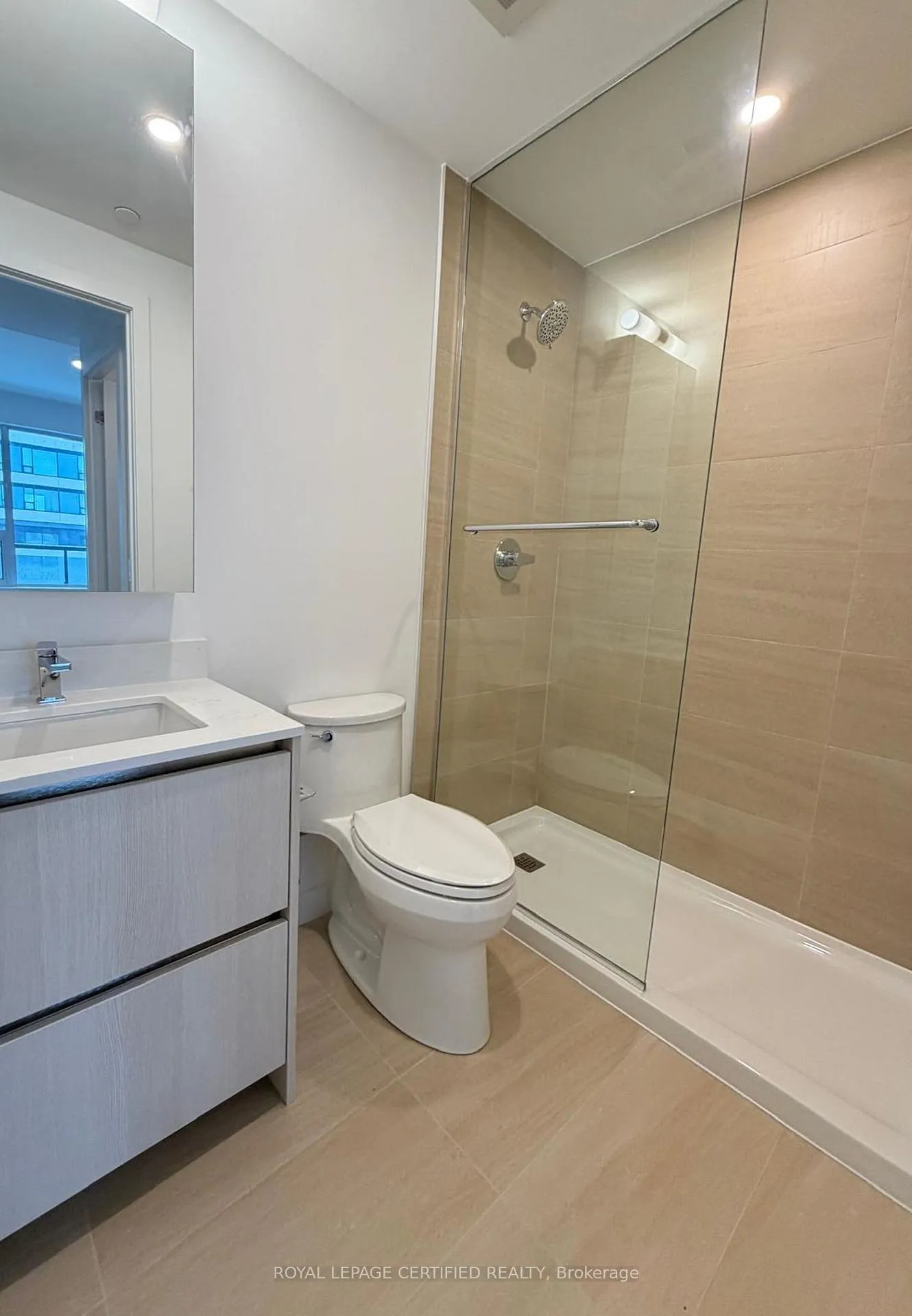 Photo 8 of Unit 327, 8188 Yonge Street, Vaughan, Uplands — HOMEH