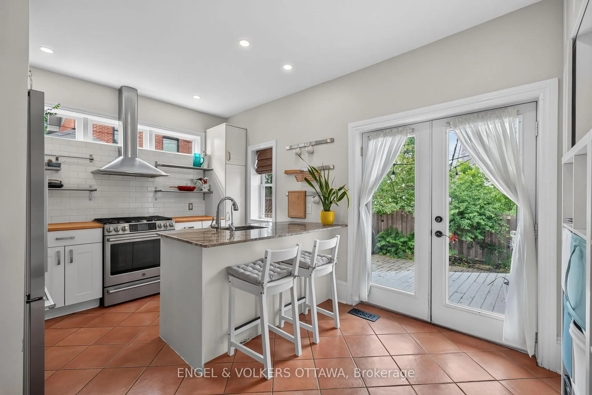 Photo 13 of 140 River Lane, Ottawa, New Edinburgh — HOMEH