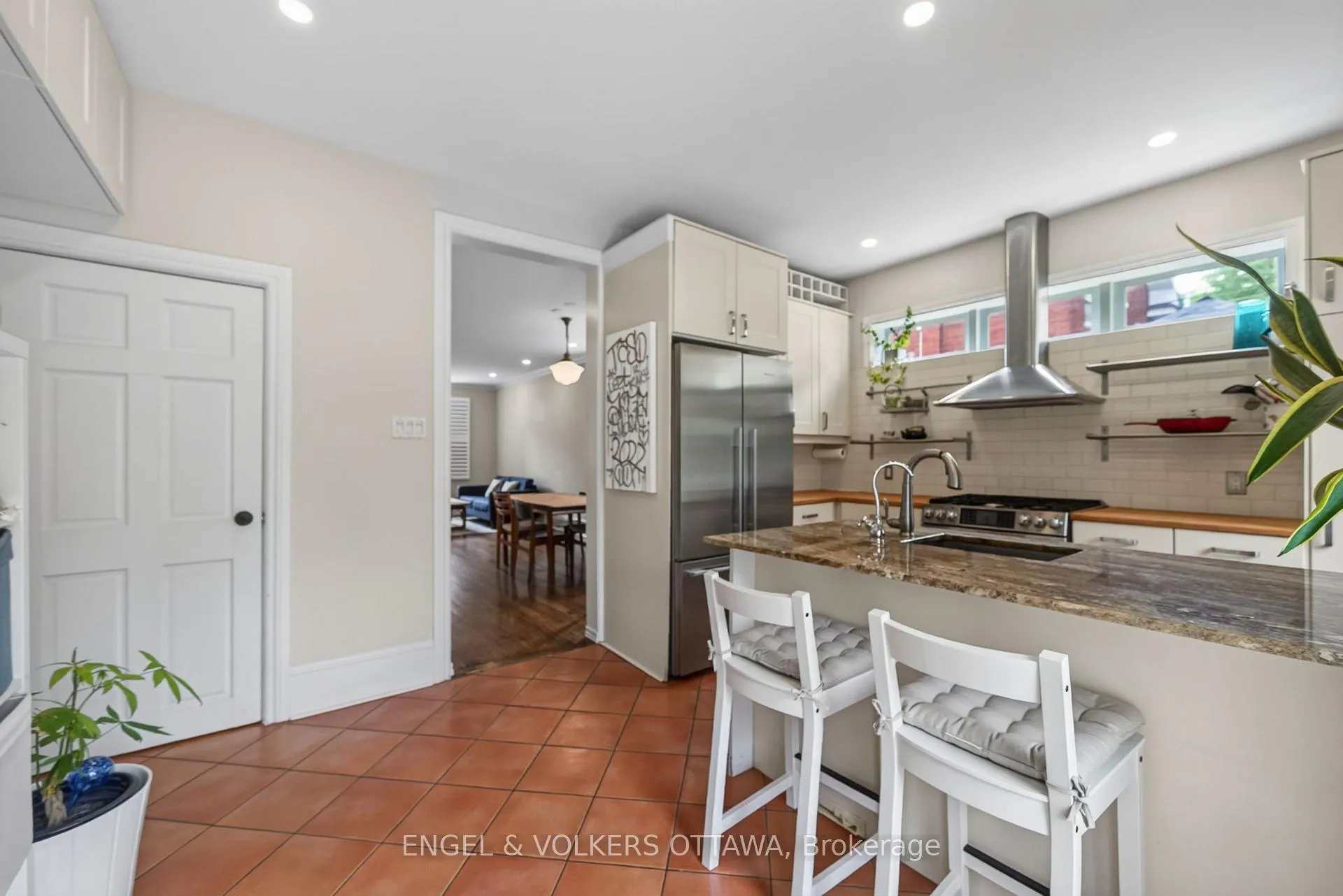Photo 20 of 140 River Lane, Ottawa, New Edinburgh — HOMEH