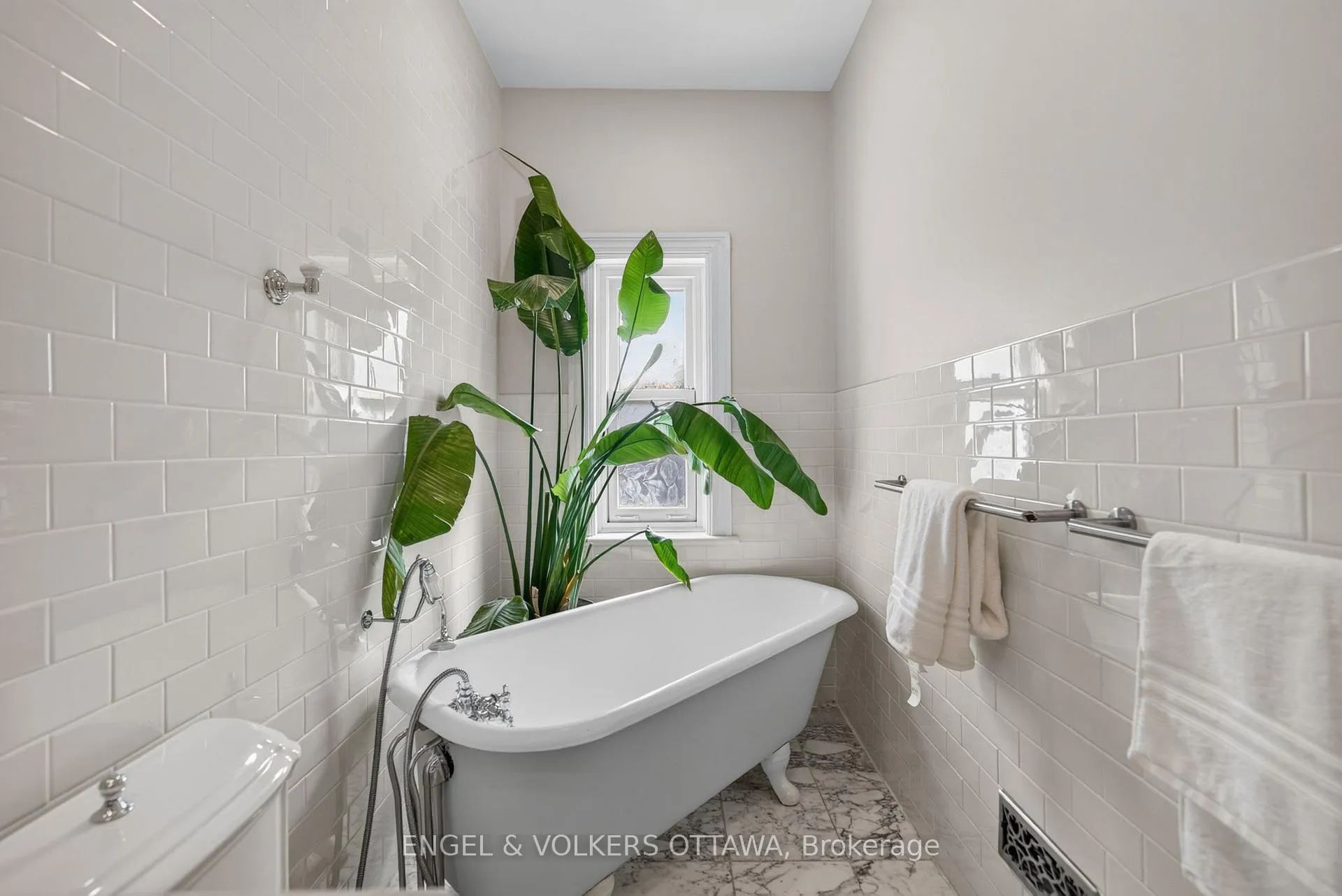 Photo 28 of 140 River Lane, Ottawa, New Edinburgh — HOMEH