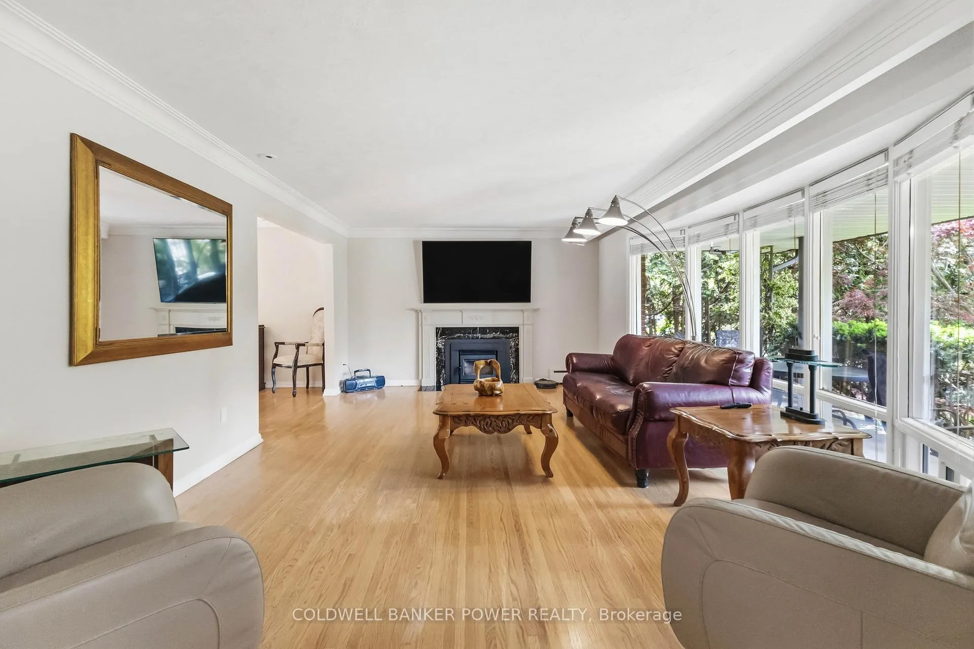 Photo 8 of 19 Linksgate Road, London, North J — HOMEH