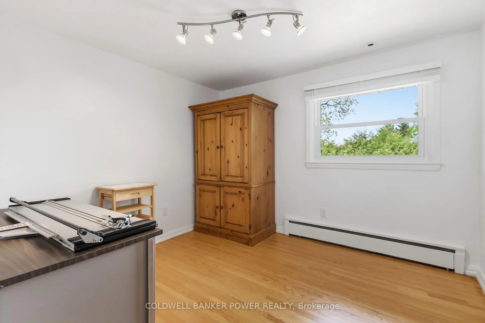 Photo 19 of 19 Linksgate Road, London, North J — HOMEH