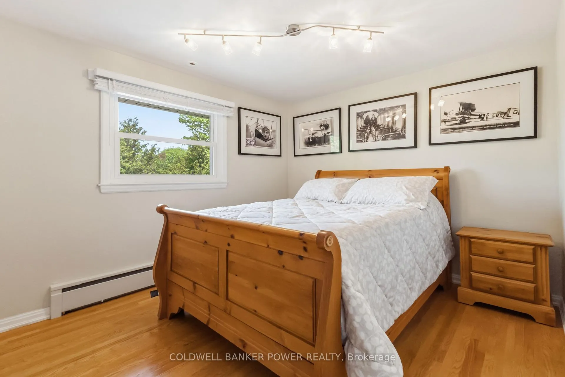 Photo 20 of 19 Linksgate Road, London, North J — HOMEH