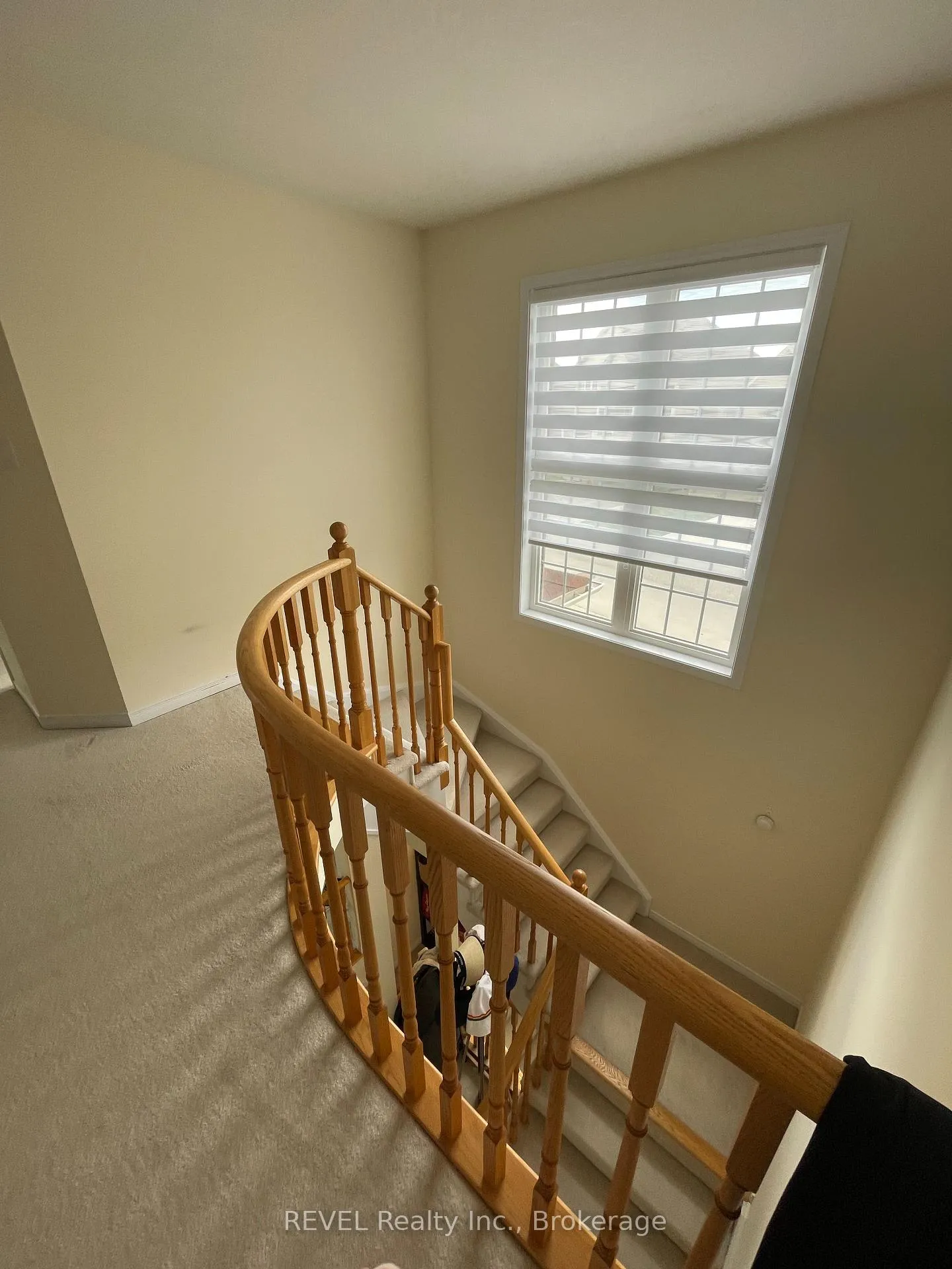 Photo 29 of 7755 Black Maple Drive, Niagara Falls, Brown — HOMEH