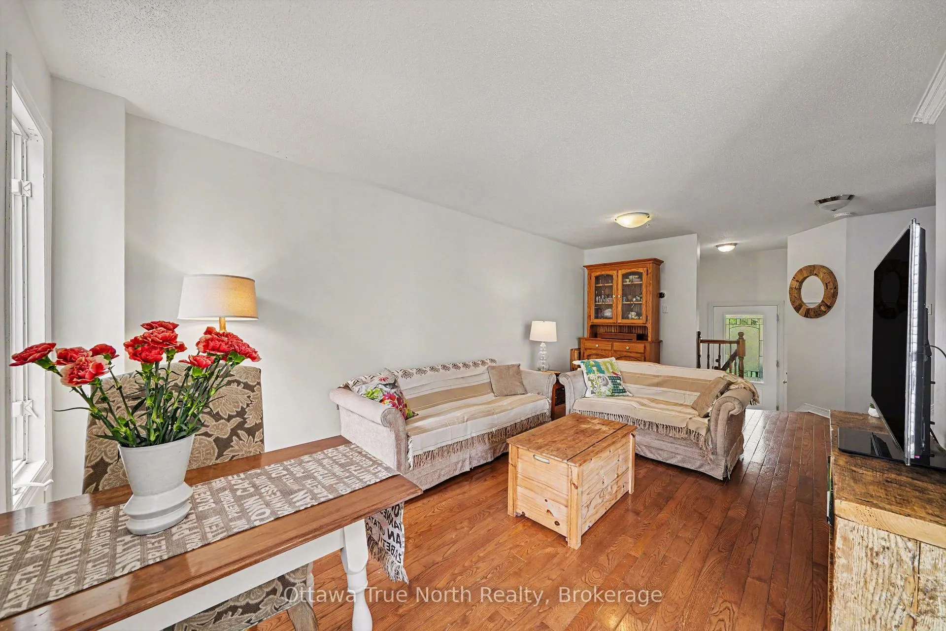 Photo 4 of 78 Redpath Drive, Ottawa, Barrhaven East — HOMEH