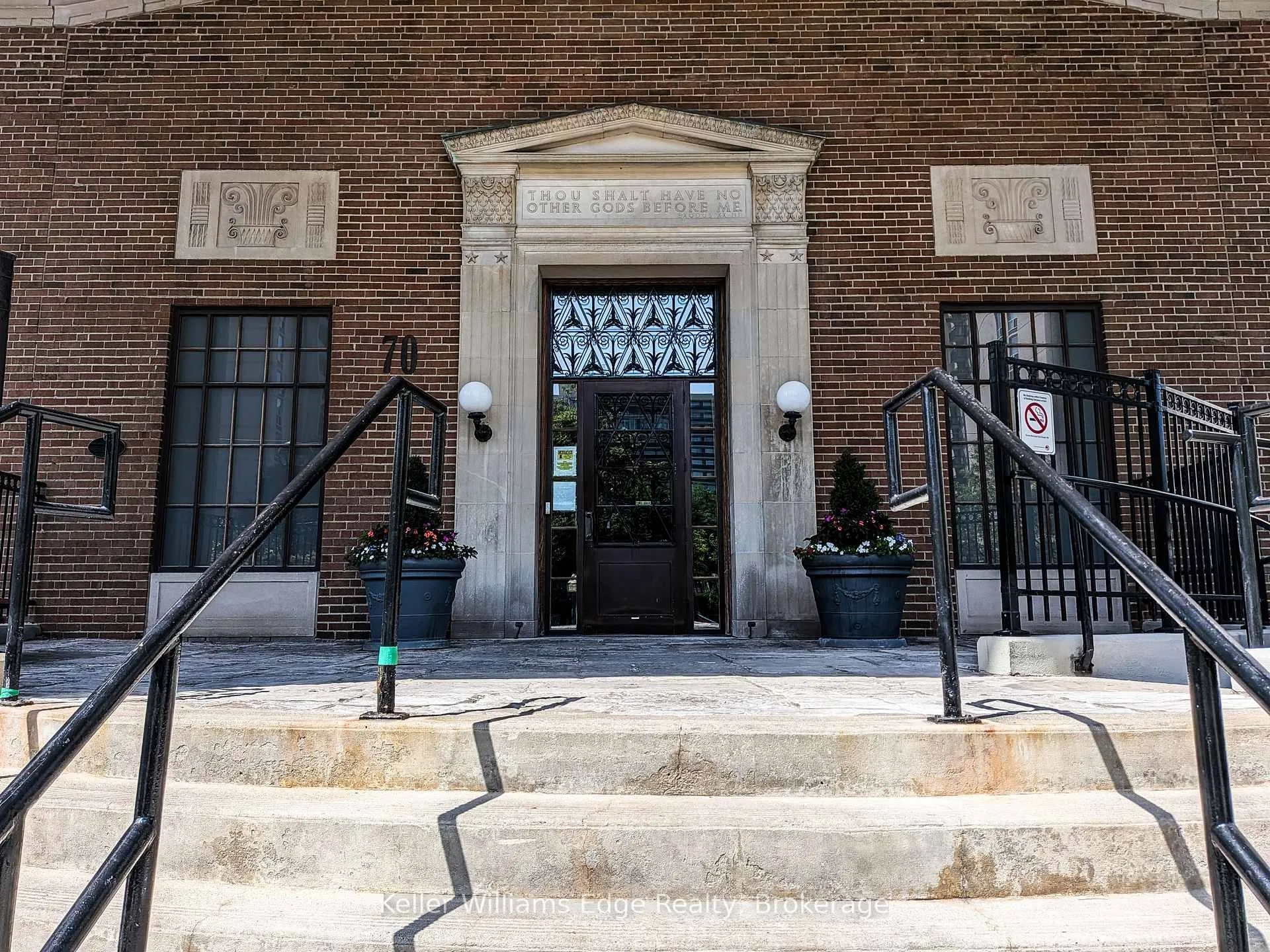 Photo 1 of Unit 1007, 70 High Park Avenue, Toronto, High Park North — HOMEH
