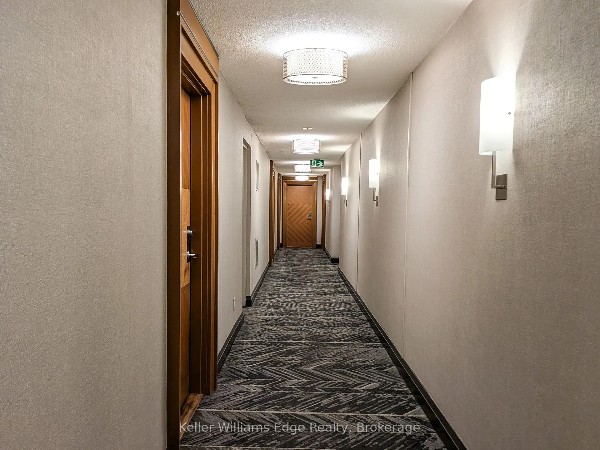 Photo 6 of Unit 1007, 70 High Park Avenue, Toronto, High Park North — HOMEH