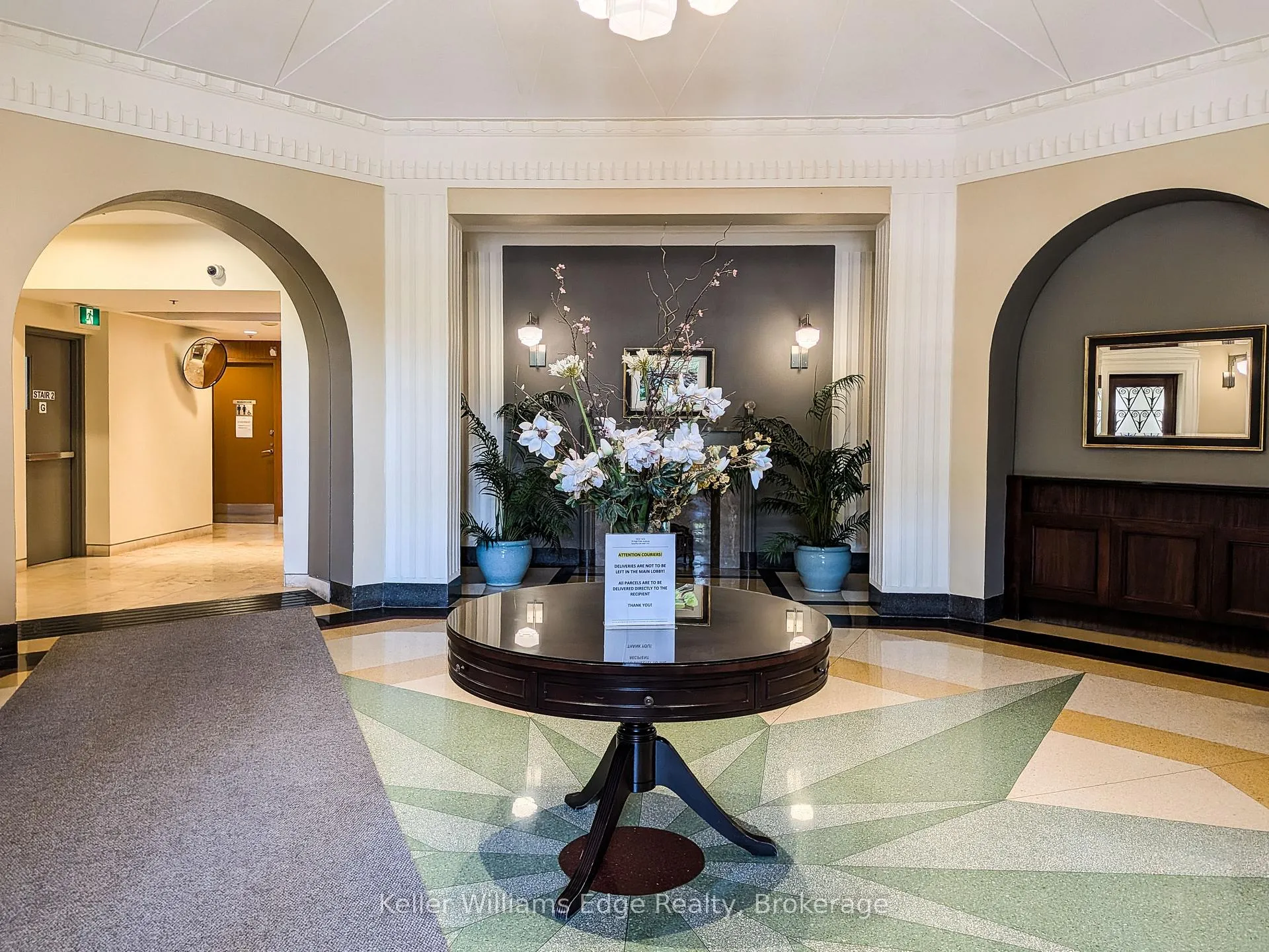 Photo 11 of Unit 1007, 70 High Park Avenue, Toronto, High Park North — HOMEH