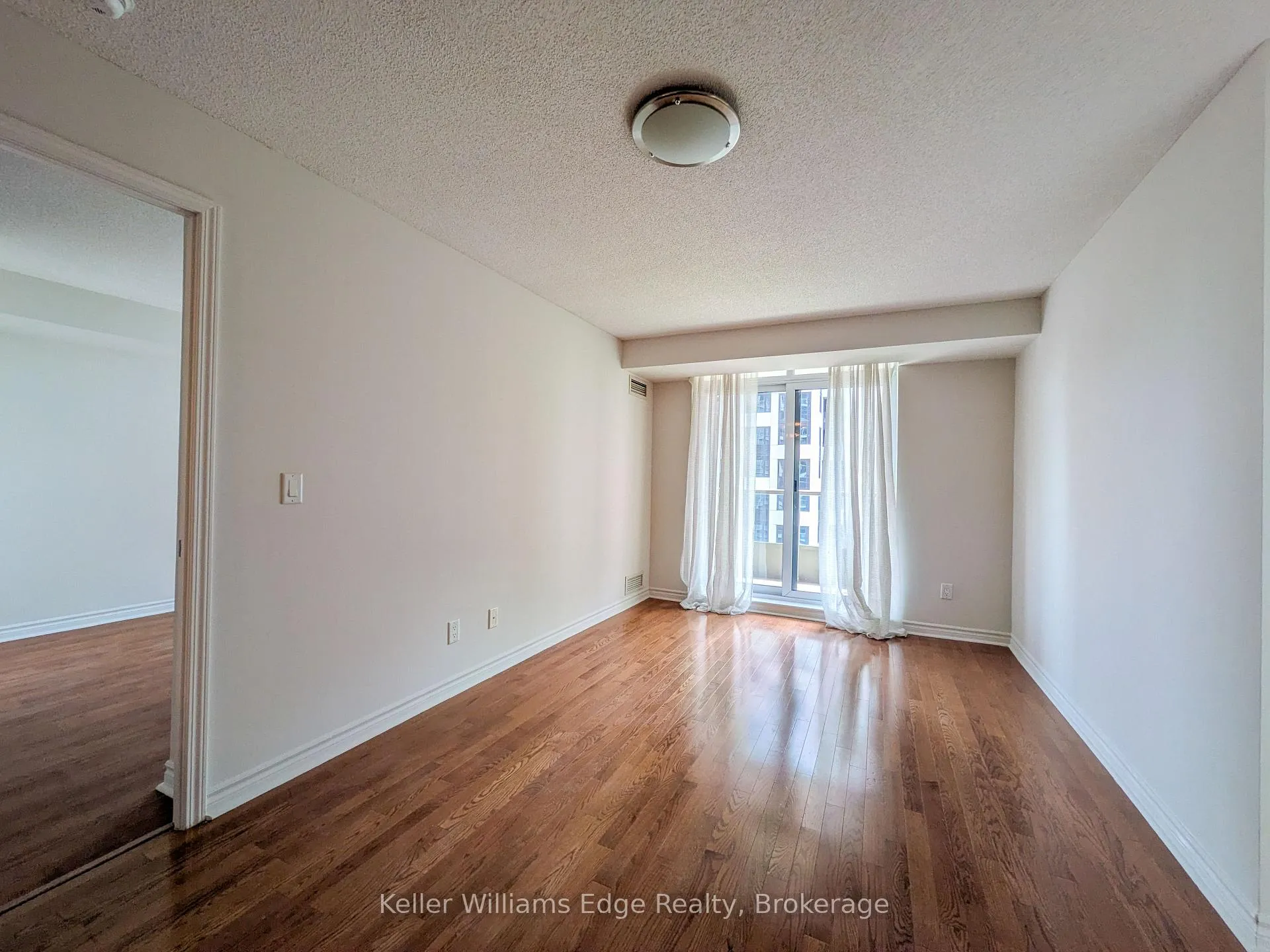 Photo 17 of Unit 1007, 70 High Park Avenue, Toronto, High Park North — HOMEH