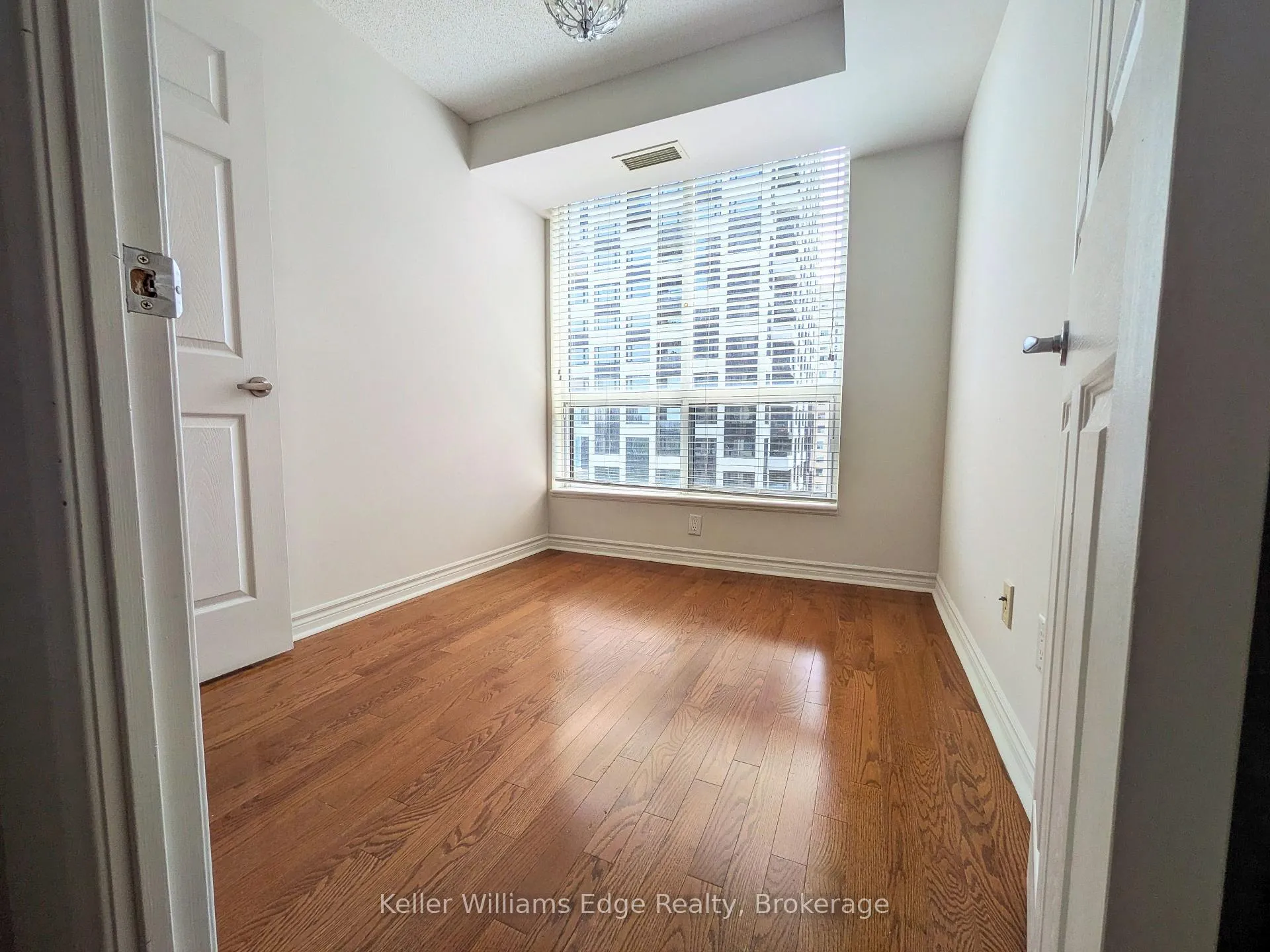 Photo 19 of Unit 1007, 70 High Park Avenue, Toronto, High Park North — HOMEH