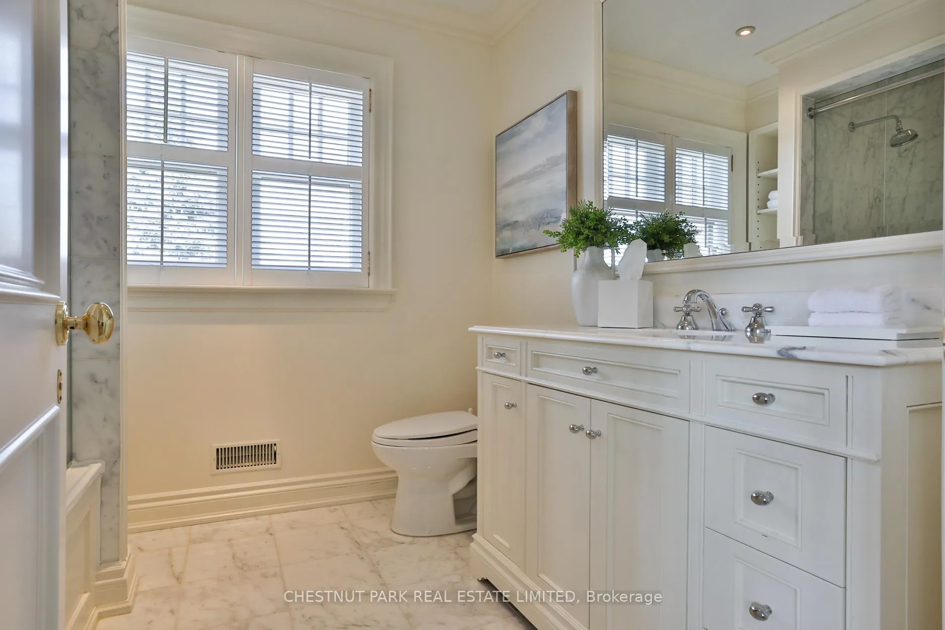 Photo 33 of 170 Roxborough Drive, Toronto, Rosedale-Moore Park — HOMEH