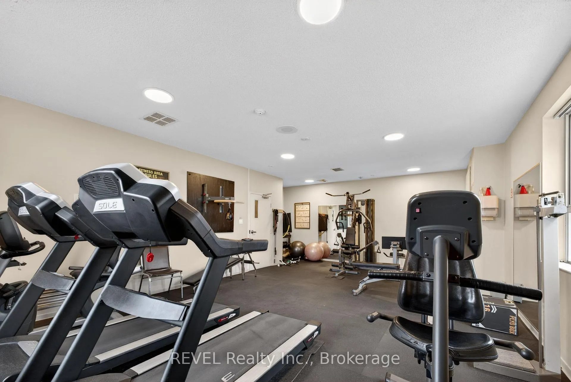 Photo 34 of Unit 207, 7 Gale Crescent, St. Catharines, E. Chester — HOMEH