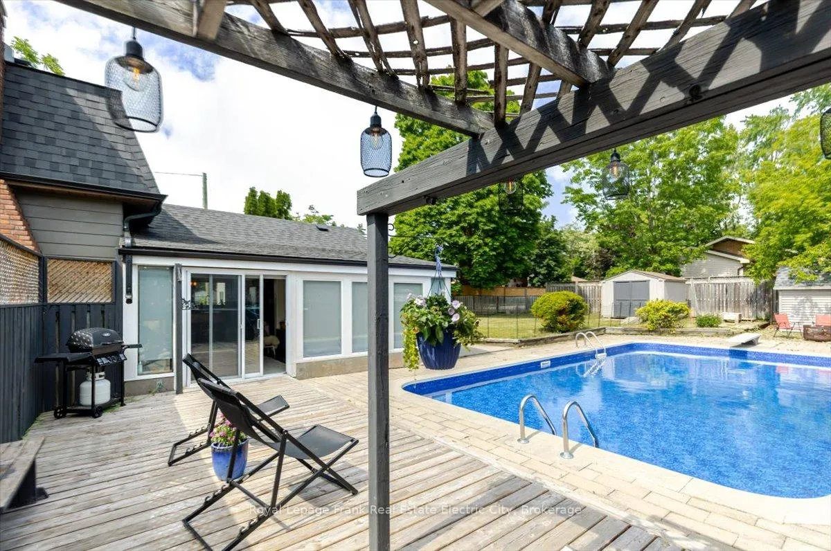 Photo 36 of 700 Trent Street, Peterborough, Ashburnham Ward 4 — HOMEH