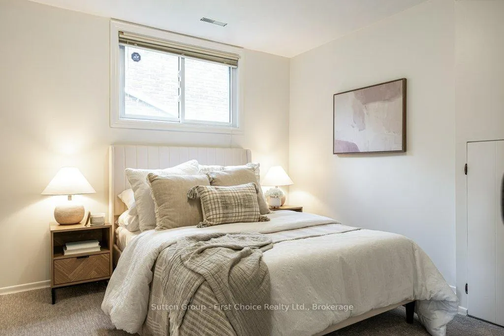 Photo 34 of 488 Castlegrove Boulevard, London, North K — HOMEH