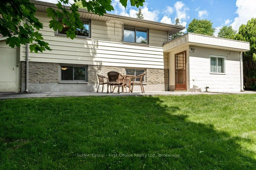 Photo 41 of 488 Castlegrove Boulevard, London, North K — HOMEH