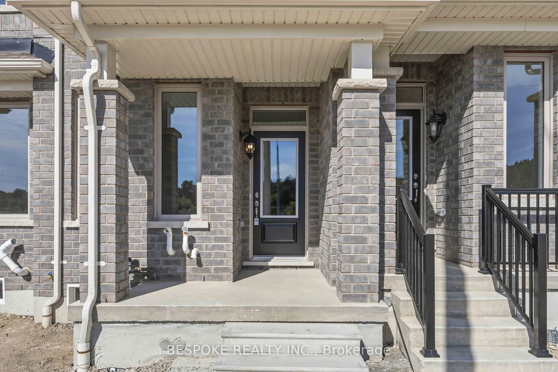 Photo 4 of 2944 Whites Road, Pickering, Rural Pickering — HOMEH