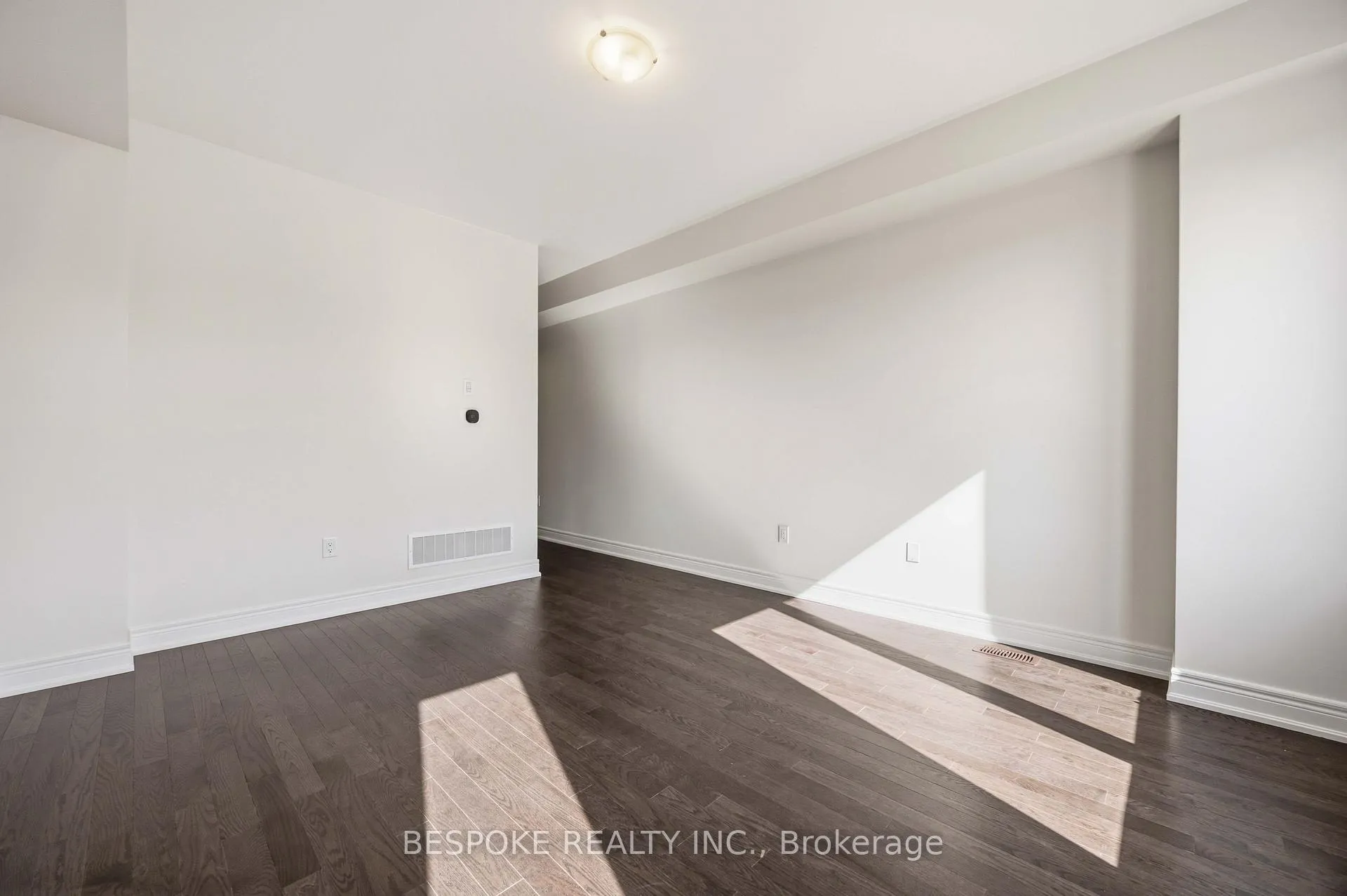 Photo 10 of 2944 Whites Road, Pickering, Rural Pickering — HOMEH