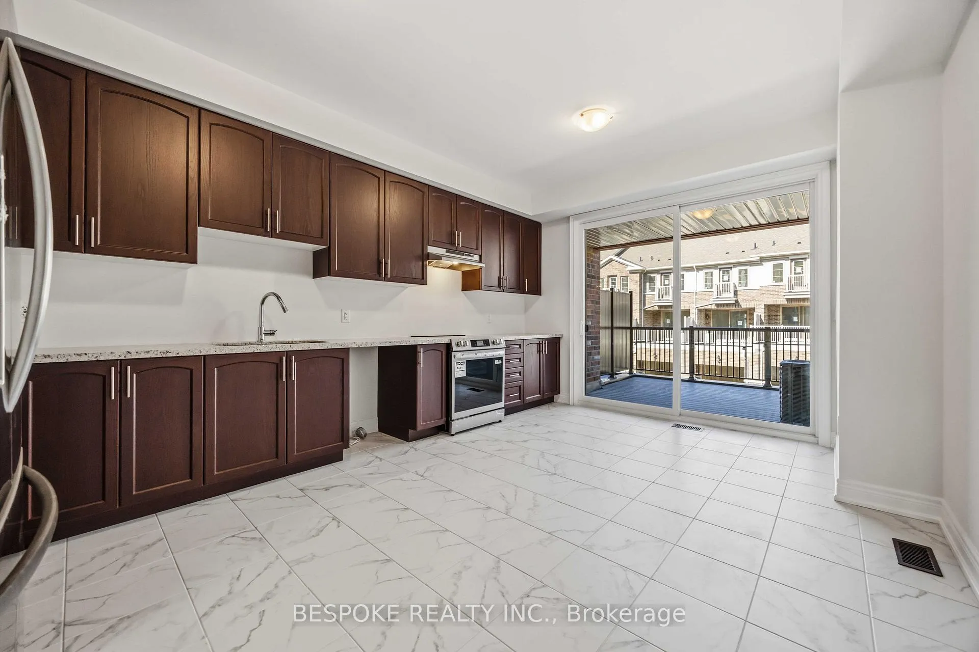 Photo 12 of 2944 Whites Road, Pickering, Rural Pickering — HOMEH