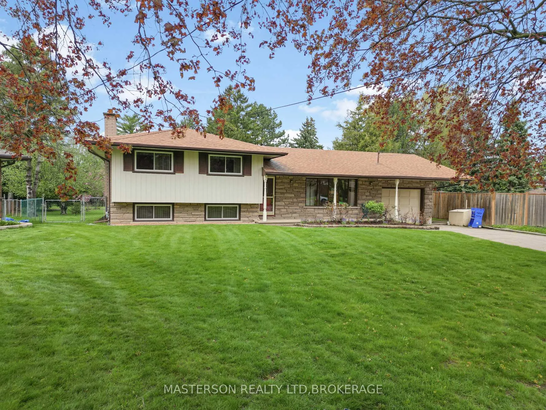 Photo 1 of 3 Star Circle, St. Catharines, Bunting/Linwell — HOMEH