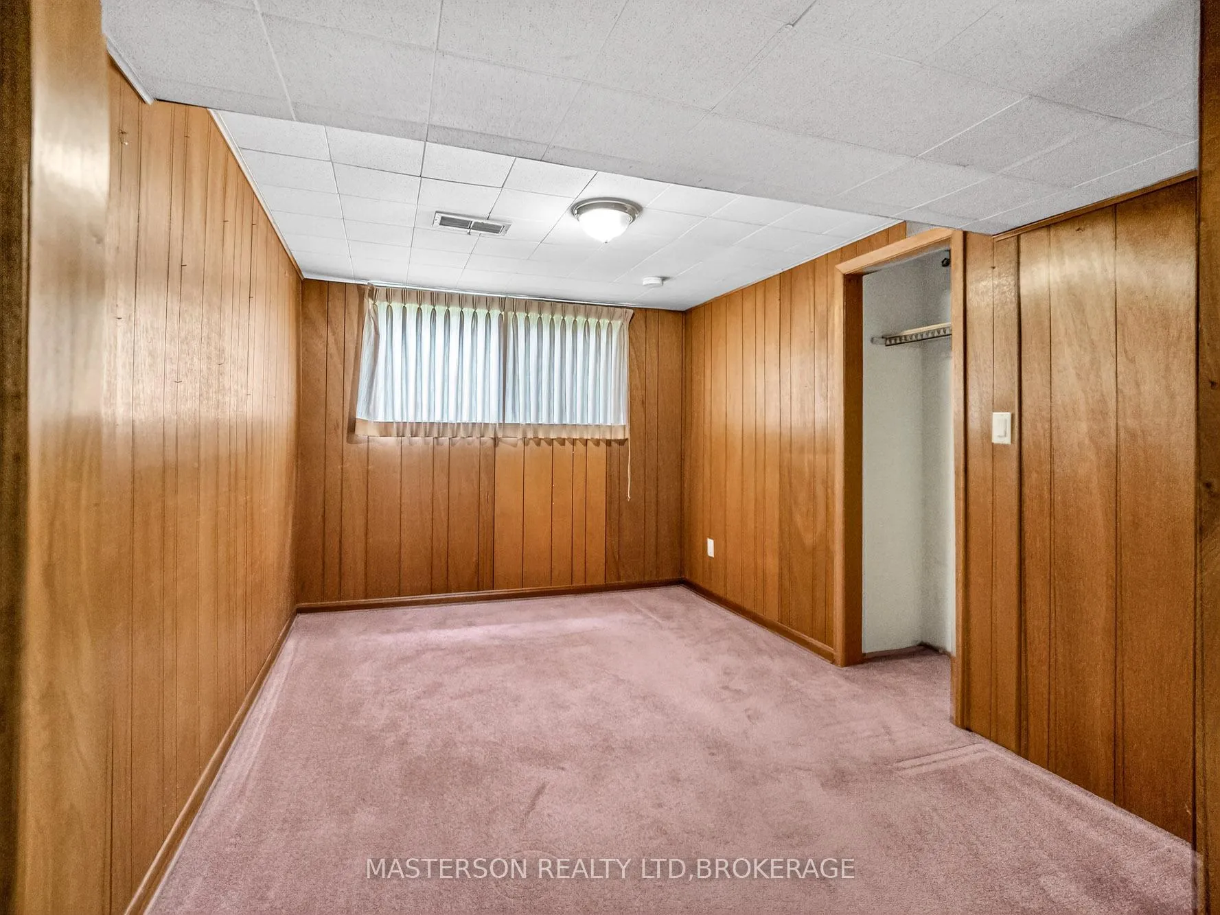 Photo 23 of 3 Star Circle, St. Catharines, Bunting/Linwell — HOMEH