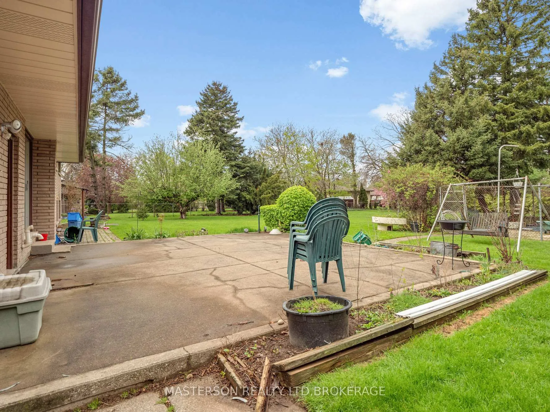 Photo 32 of 3 Star Circle, St. Catharines, Bunting/Linwell — HOMEH
