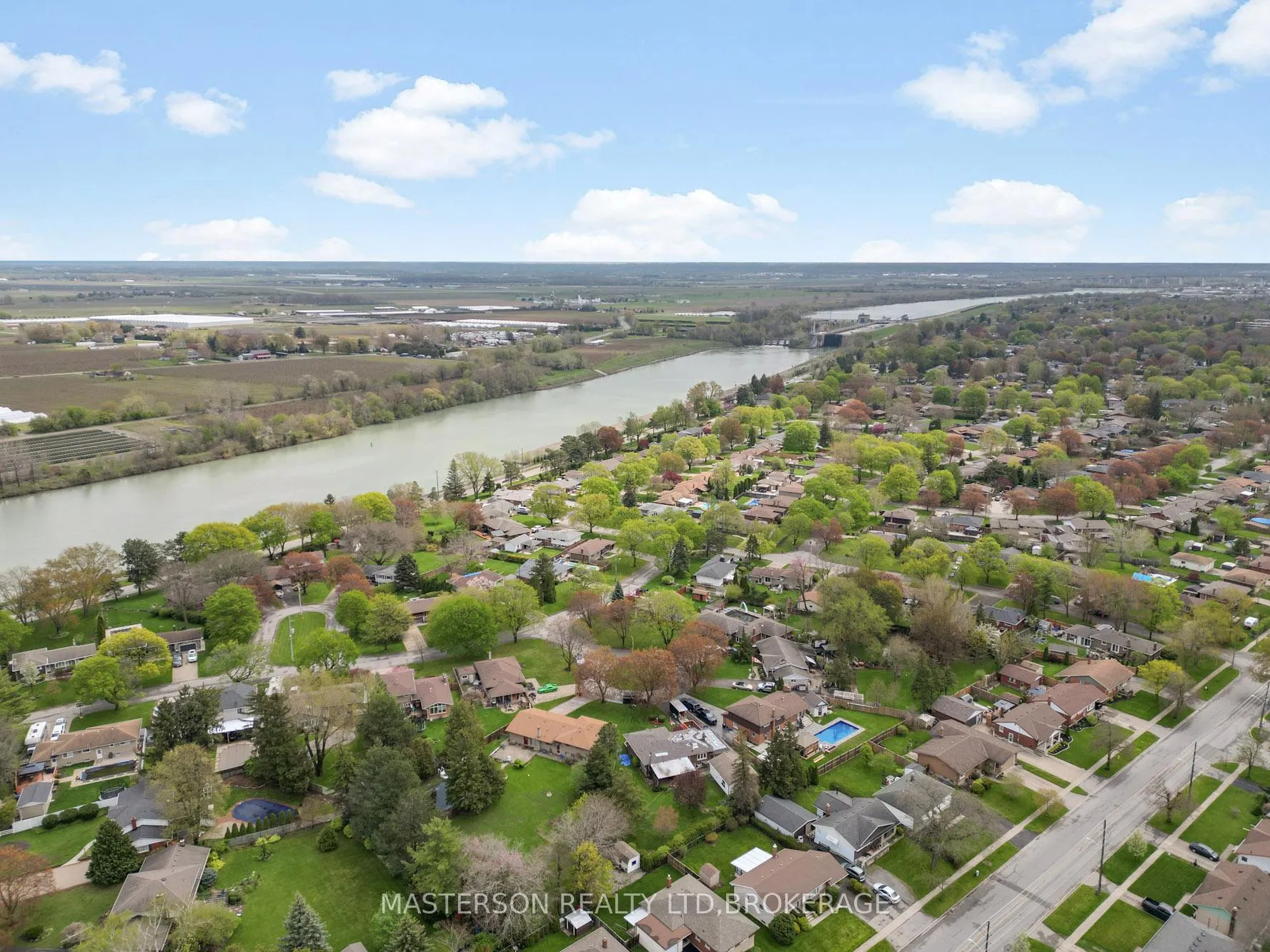 Photo 35 of 3 Star Circle, St. Catharines, Bunting/Linwell — HOMEH