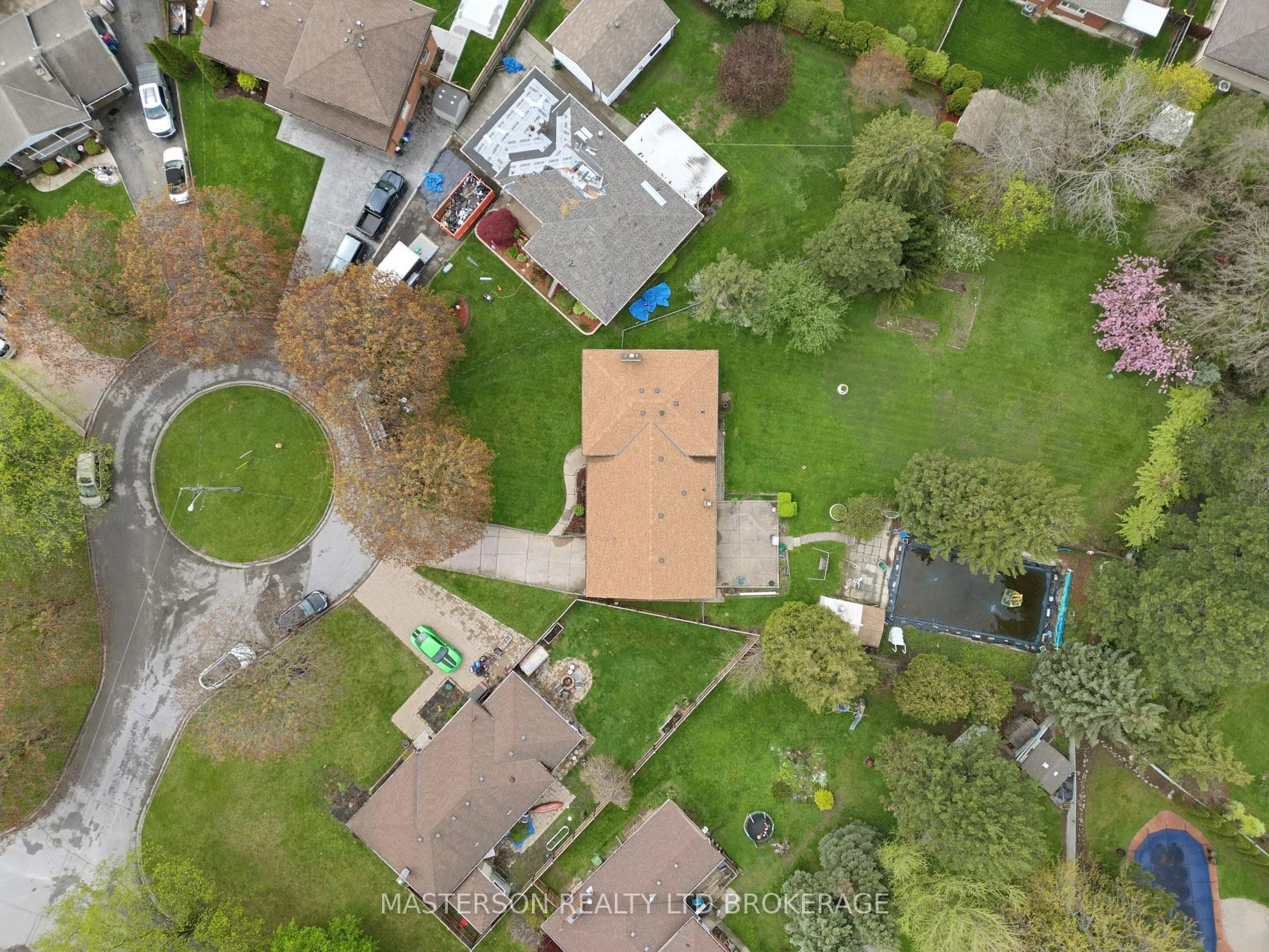 Photo 40 of 3 Star Circle, St. Catharines, Bunting/Linwell — HOMEH