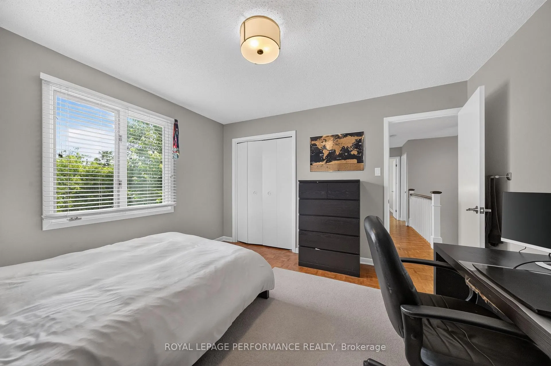 Photo 31 of 889 Dresden Crescent, Ottawa, Whitehaven — HOMEH