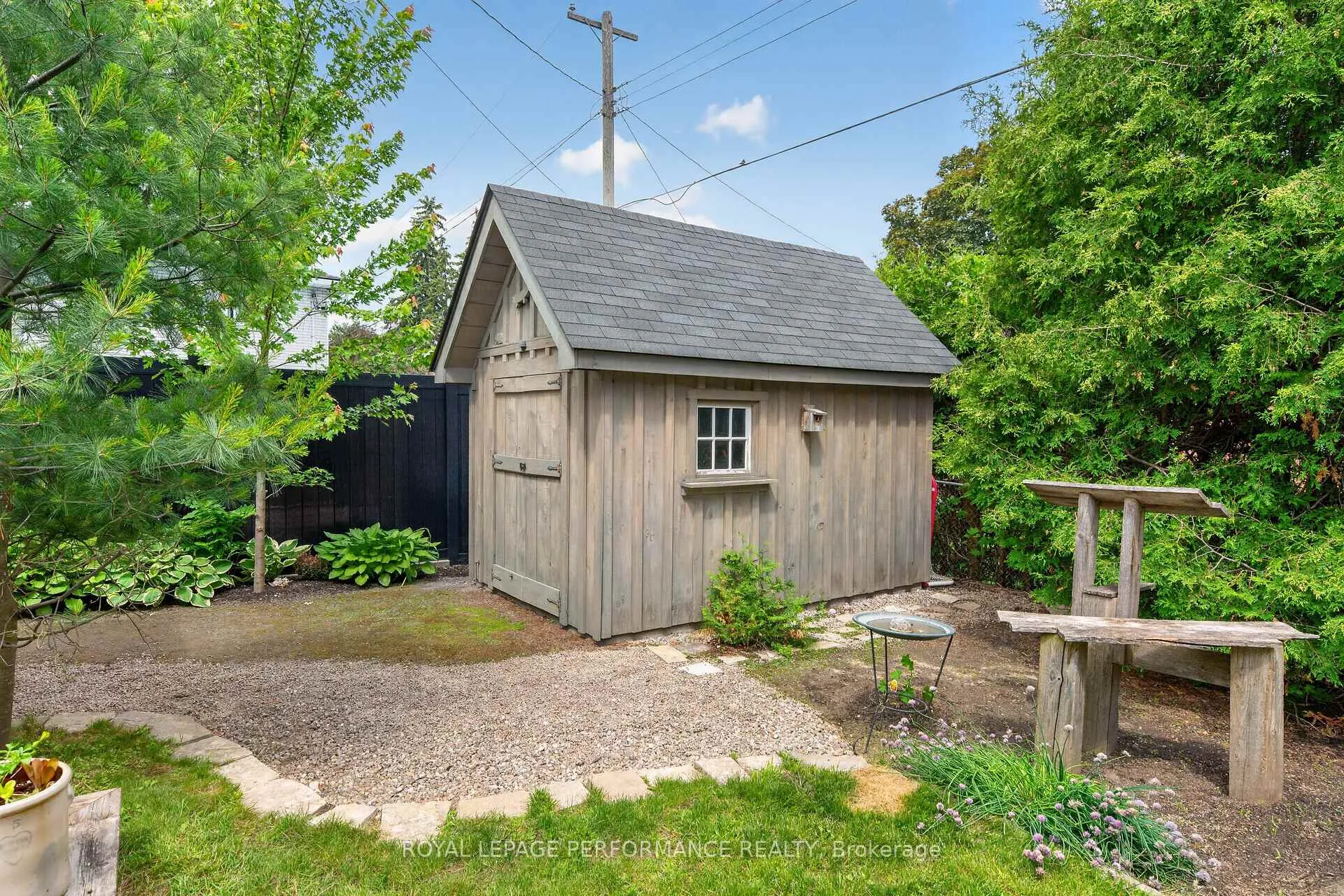 Photo 45 of 889 Dresden Crescent, Ottawa, Whitehaven — HOMEH