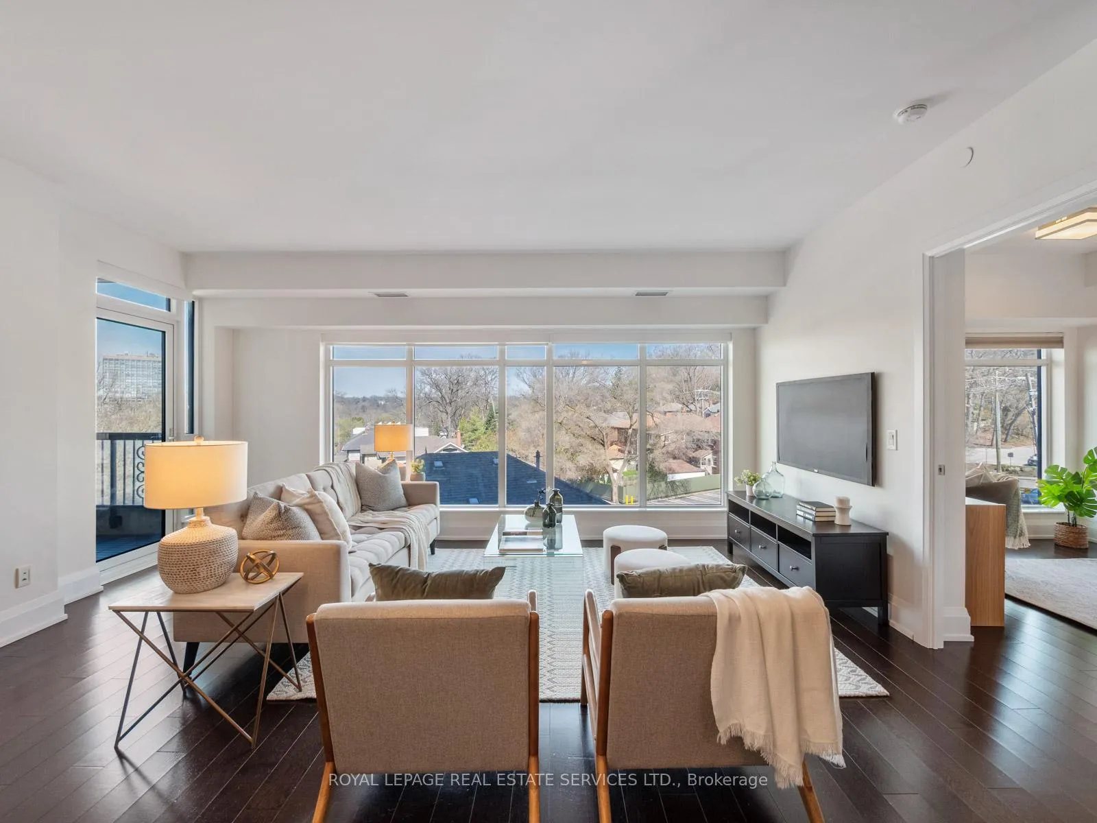 Photo 9 of Unit 225, 1 Old Mill Drive, Toronto, High Park-Swansea — HOMEH