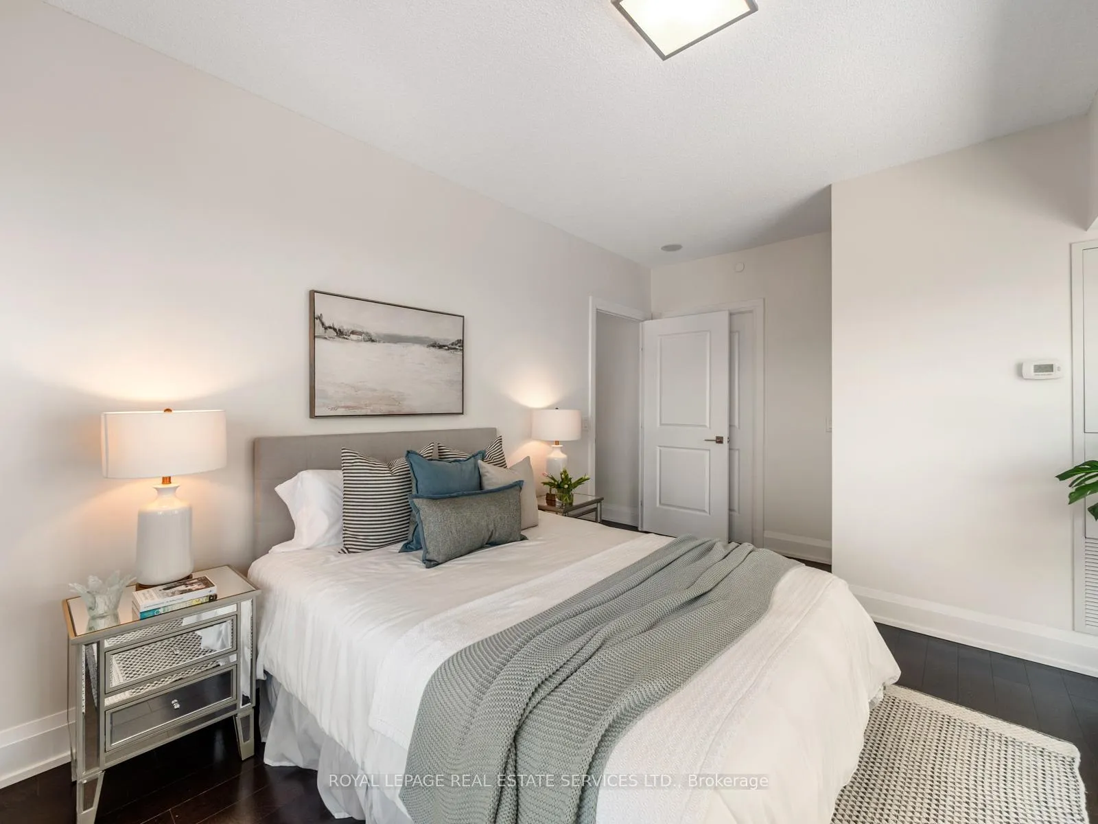 Photo 23 of Unit 225, 1 Old Mill Drive, Toronto, High Park-Swansea — HOMEH