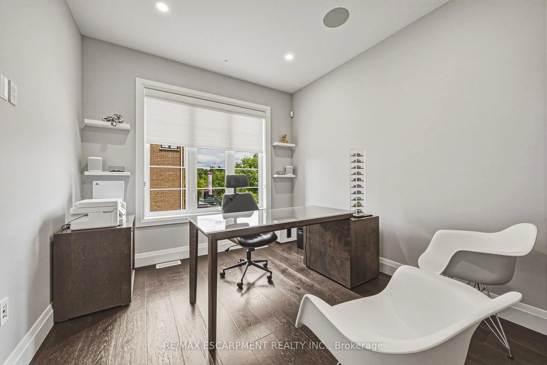 Photo 19 of 55 Robarts Drive, Hamilton, Meadowlands — HOMEH