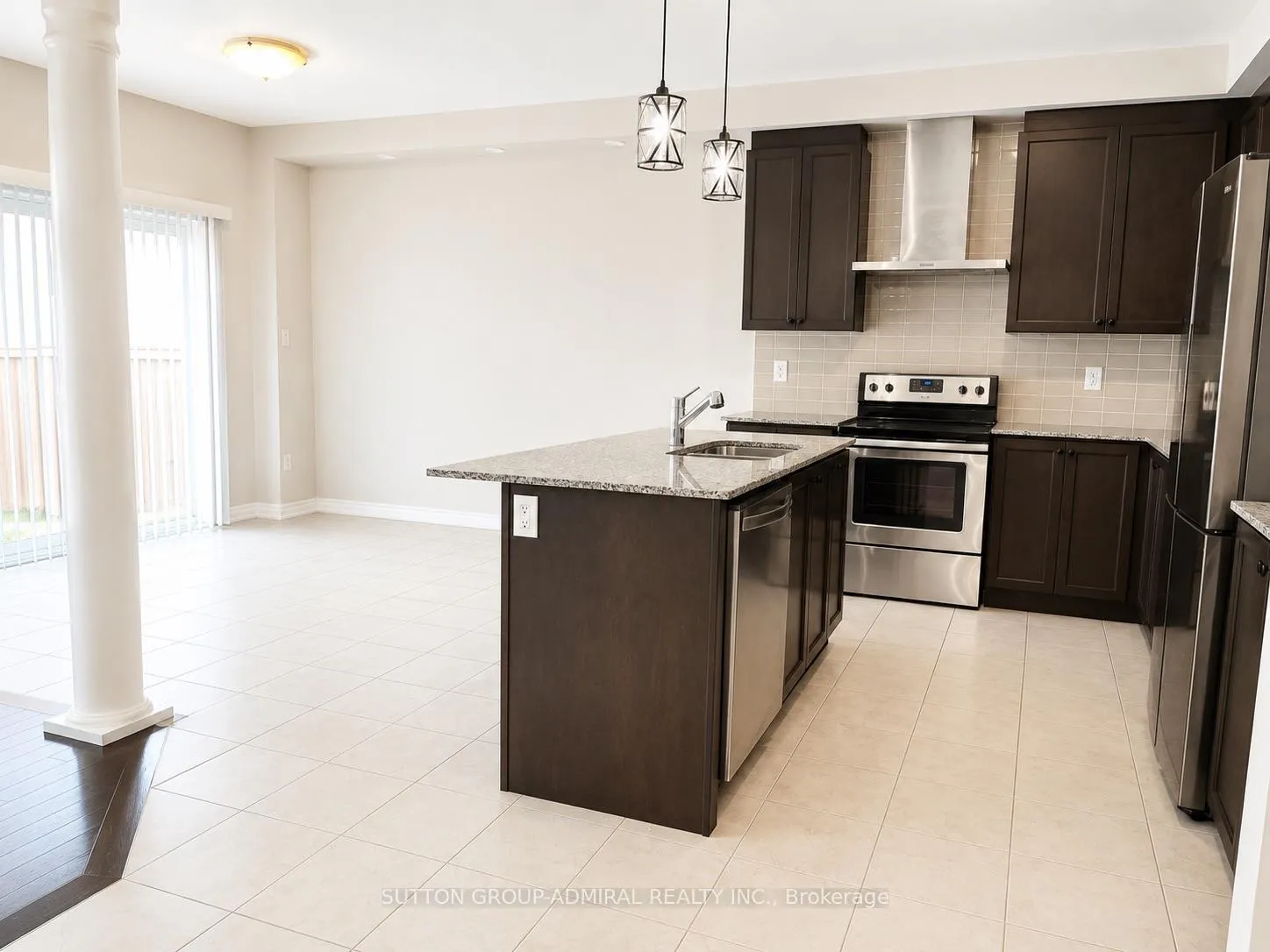 Photo 11 of 1320 Blackmore Street, Innisfil, Alcona — HOMEH
